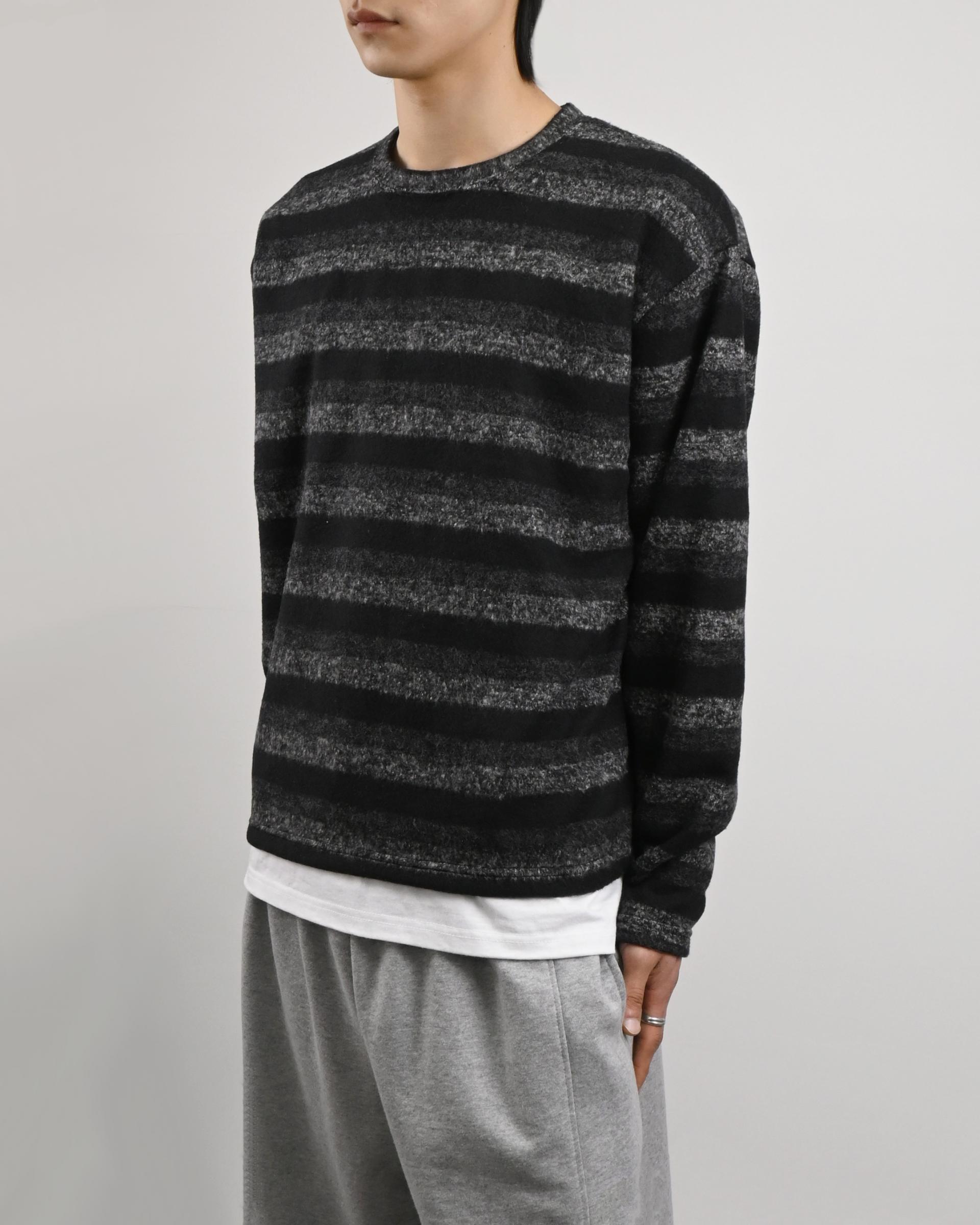 ash stripe knit