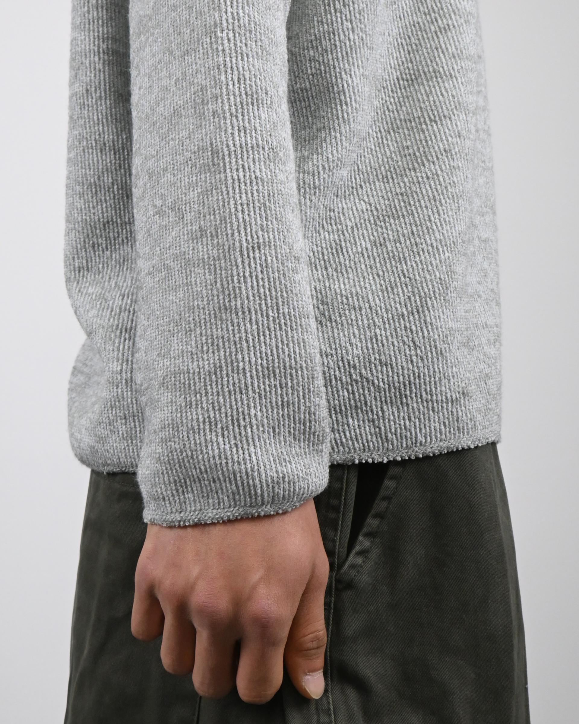 cut wide round neck t-shirt
