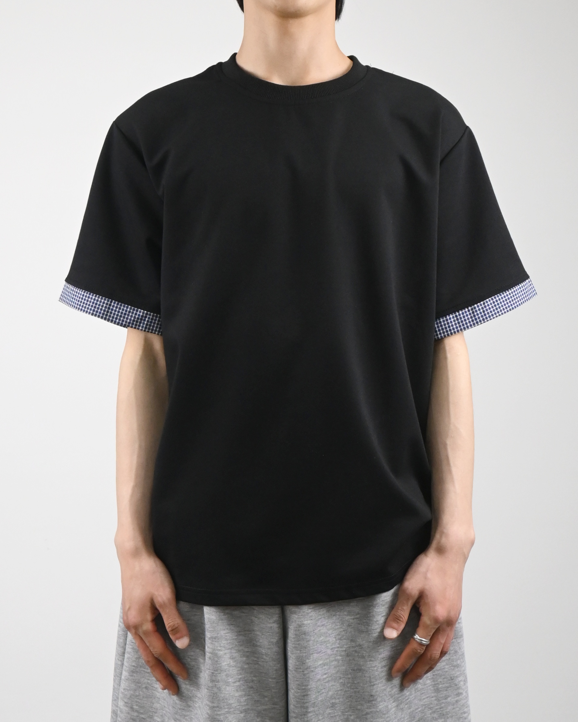 check roll-up half t-shirt