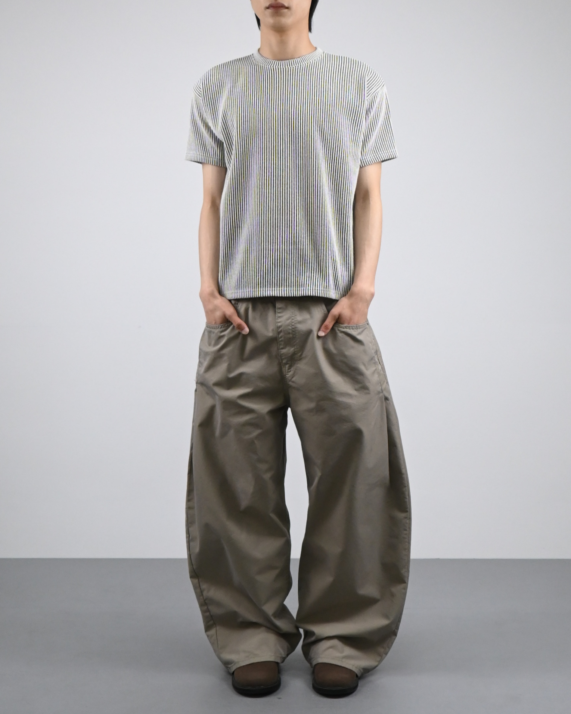cp side tuck cotton curved pants