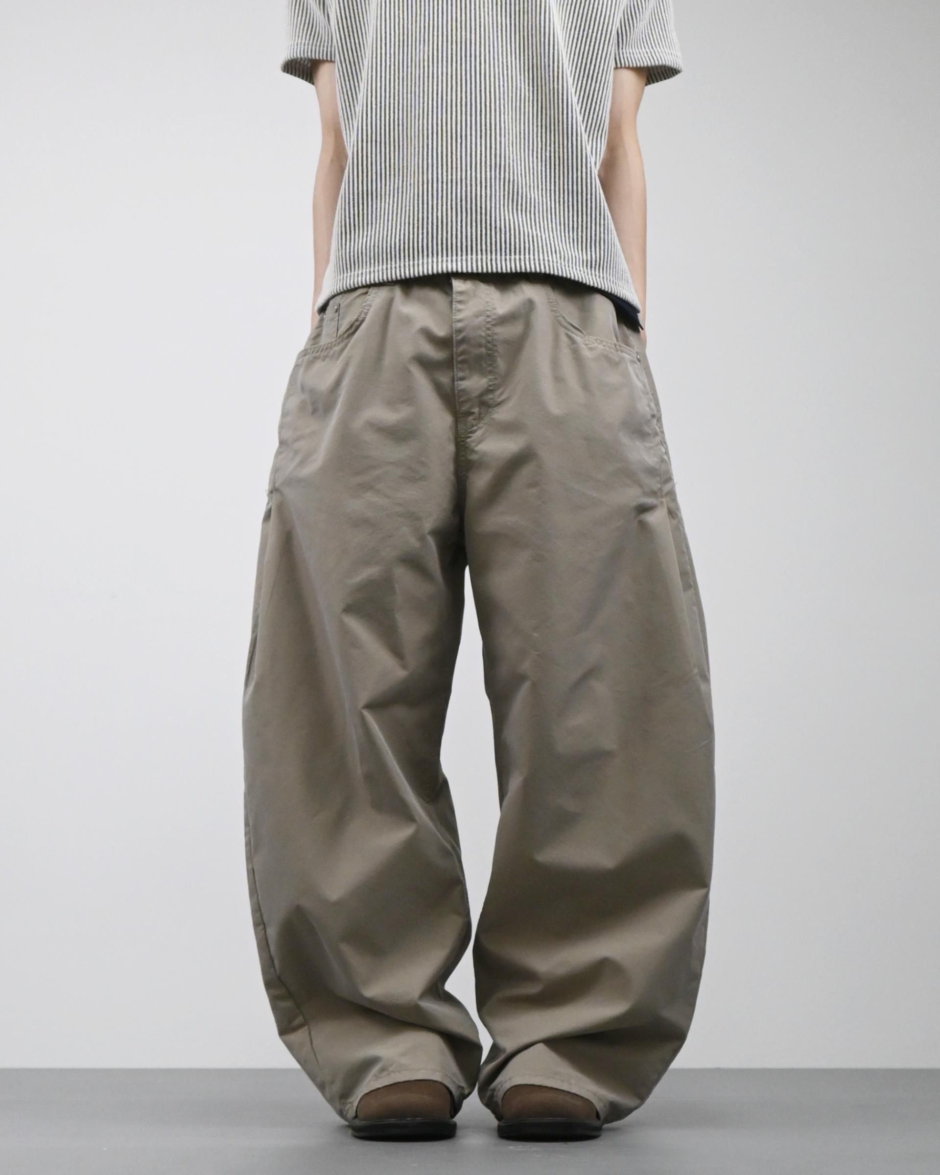 cp side tuck cotton curved pants