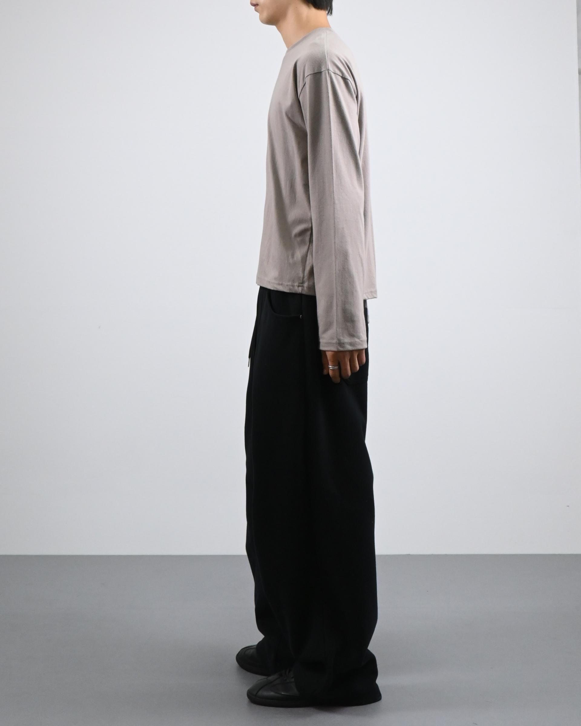 rivet dart sweatpants