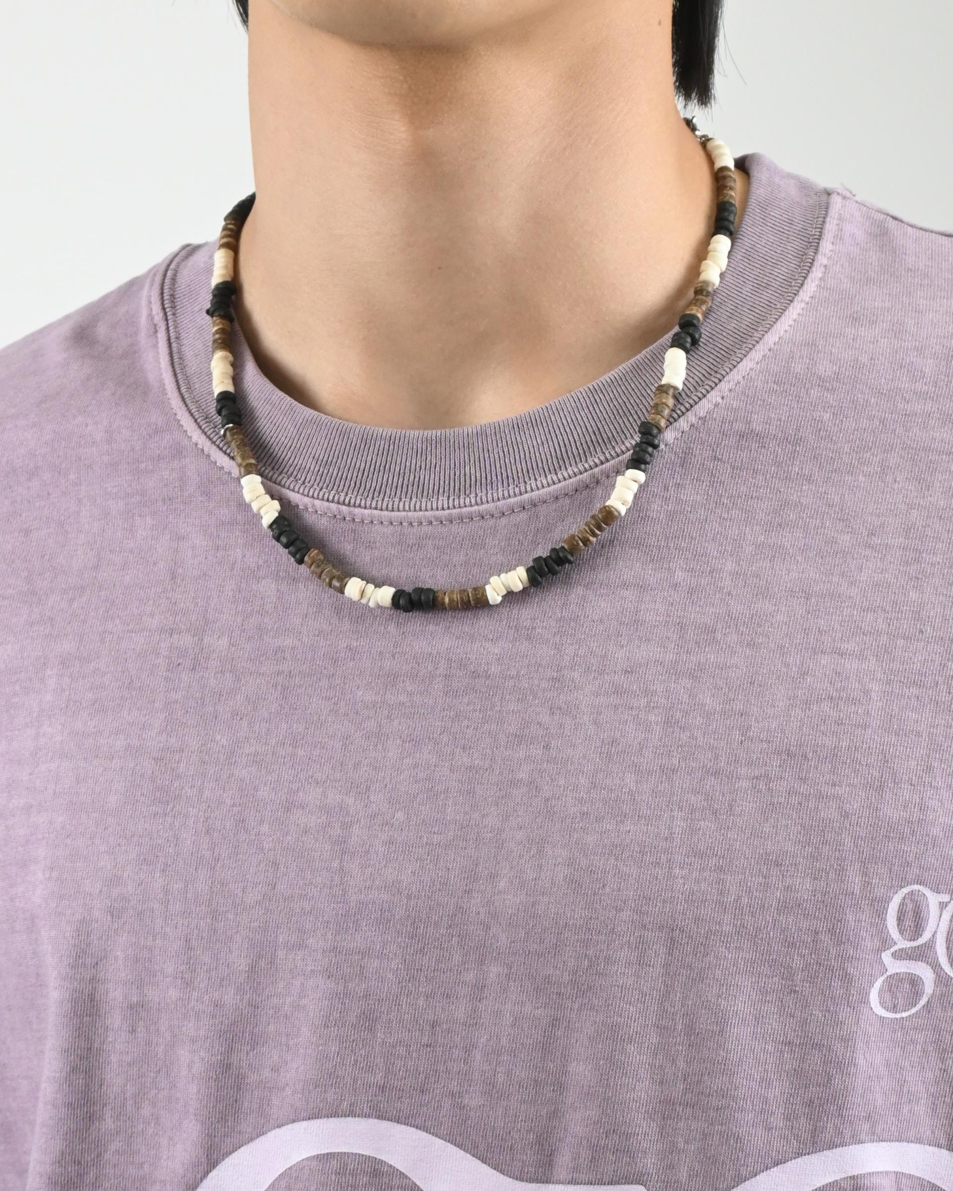 wood bead cowrie necklace