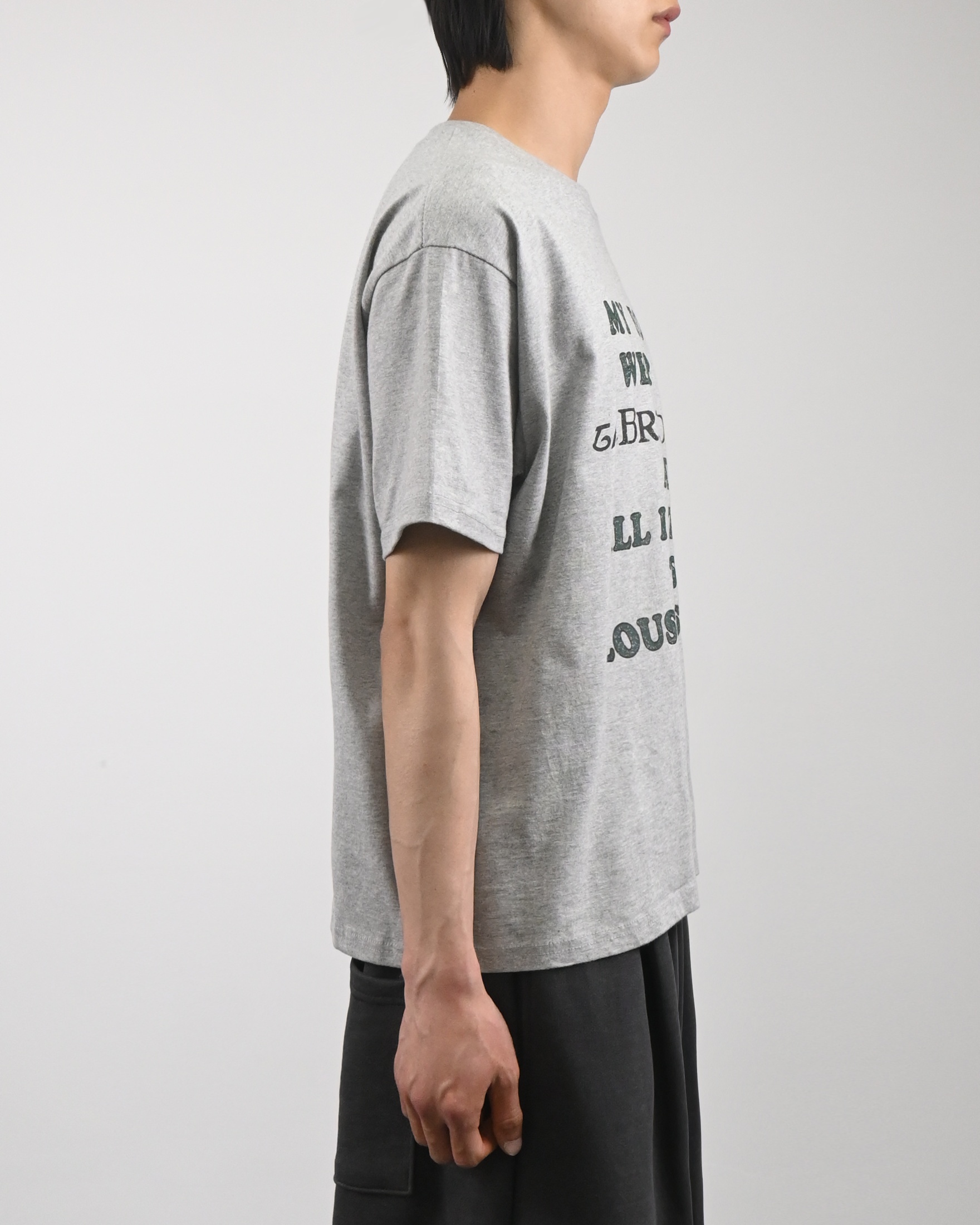 luge lettering half t-shirt