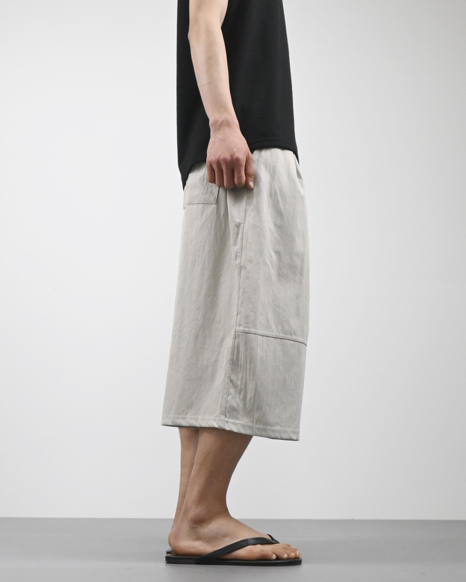 one tuck pigment bermuda sweatpants 복제