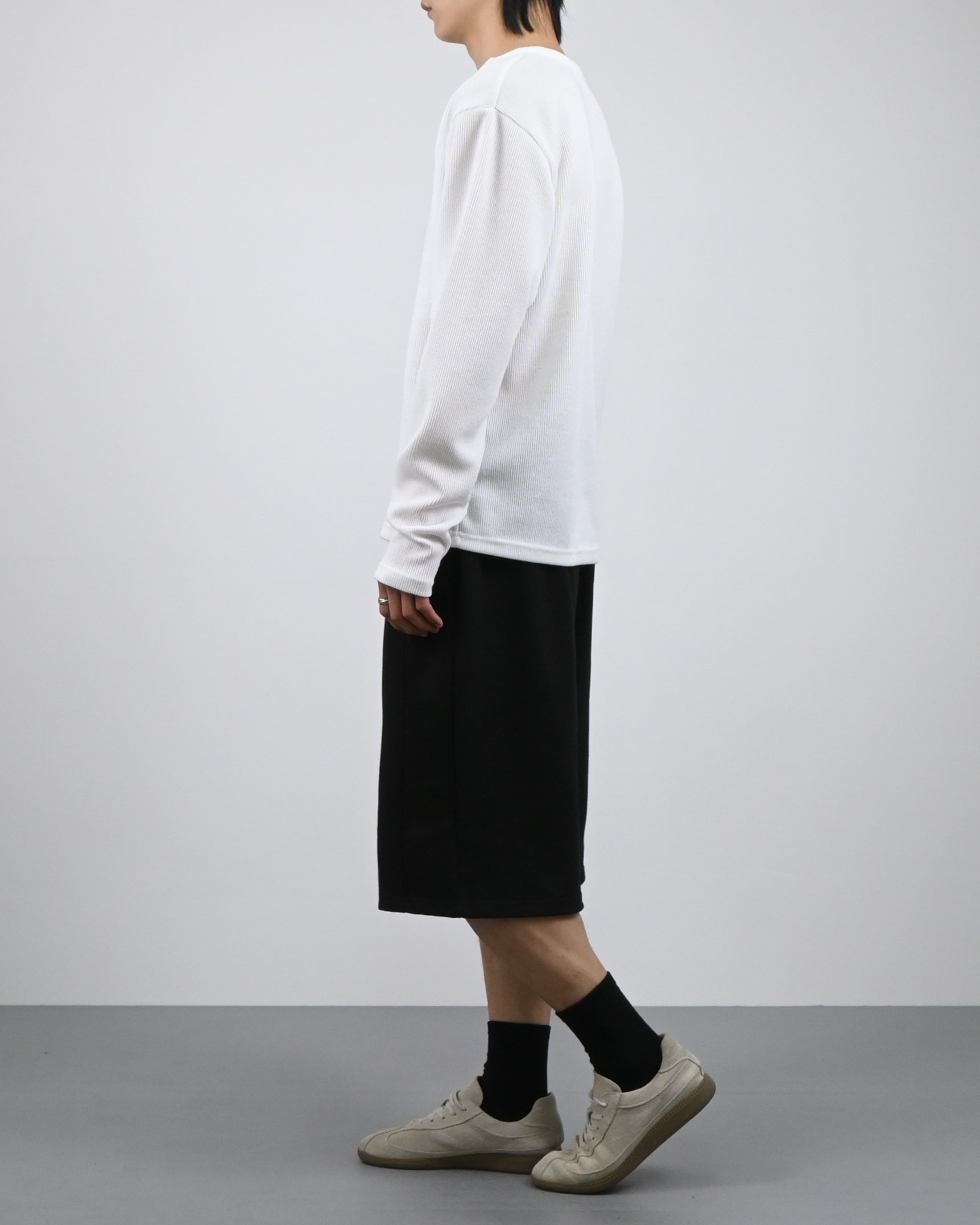 mild snap long sleeves