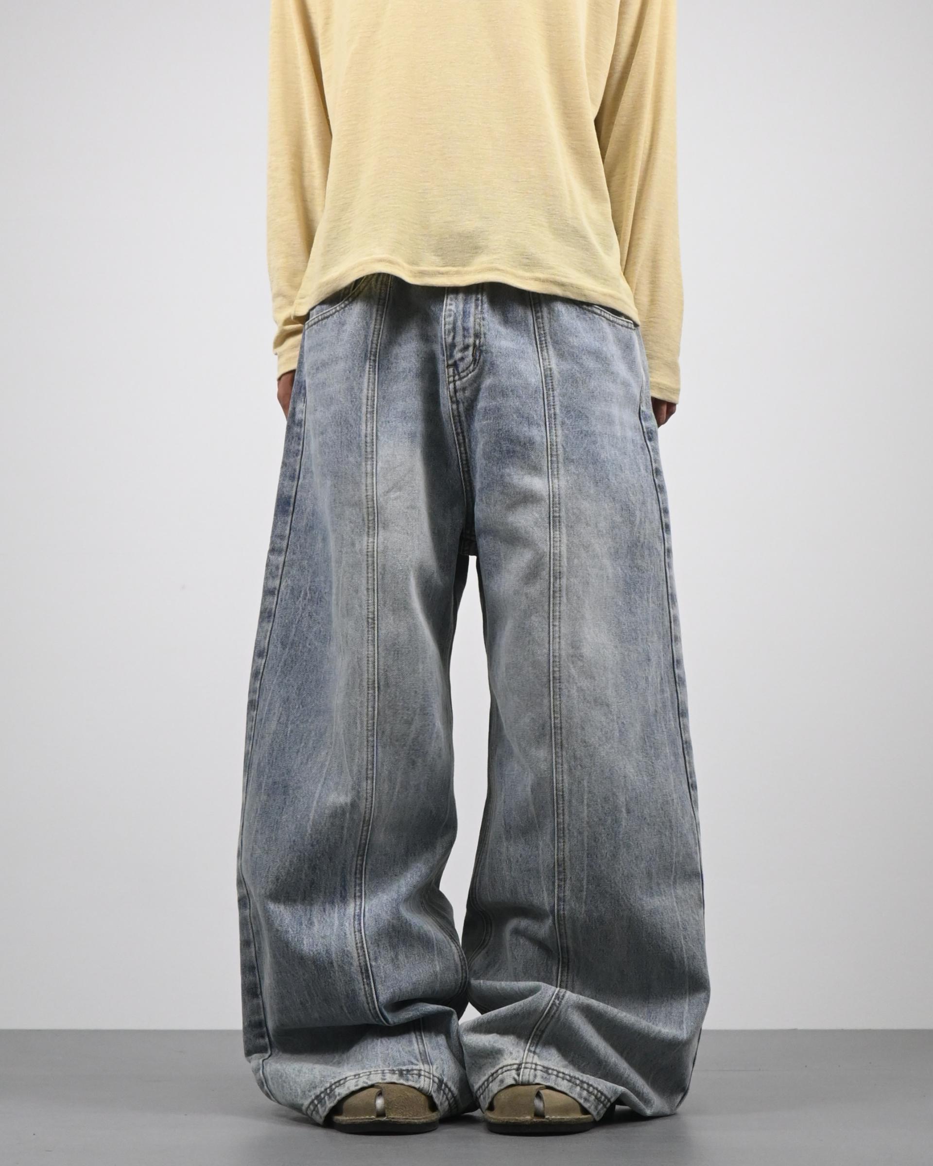 light blue over wide line denim pants