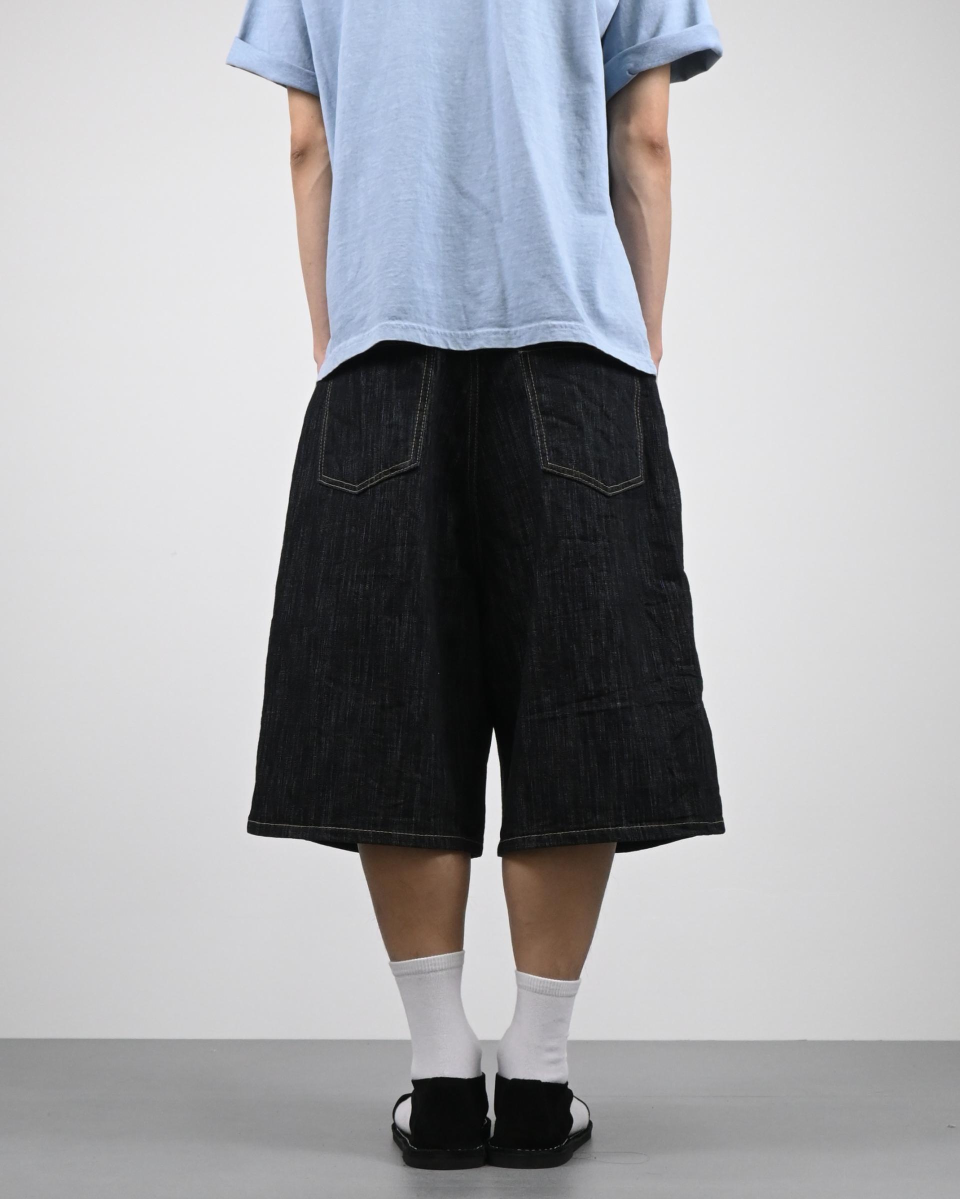 raw embossed bermuda denim pants