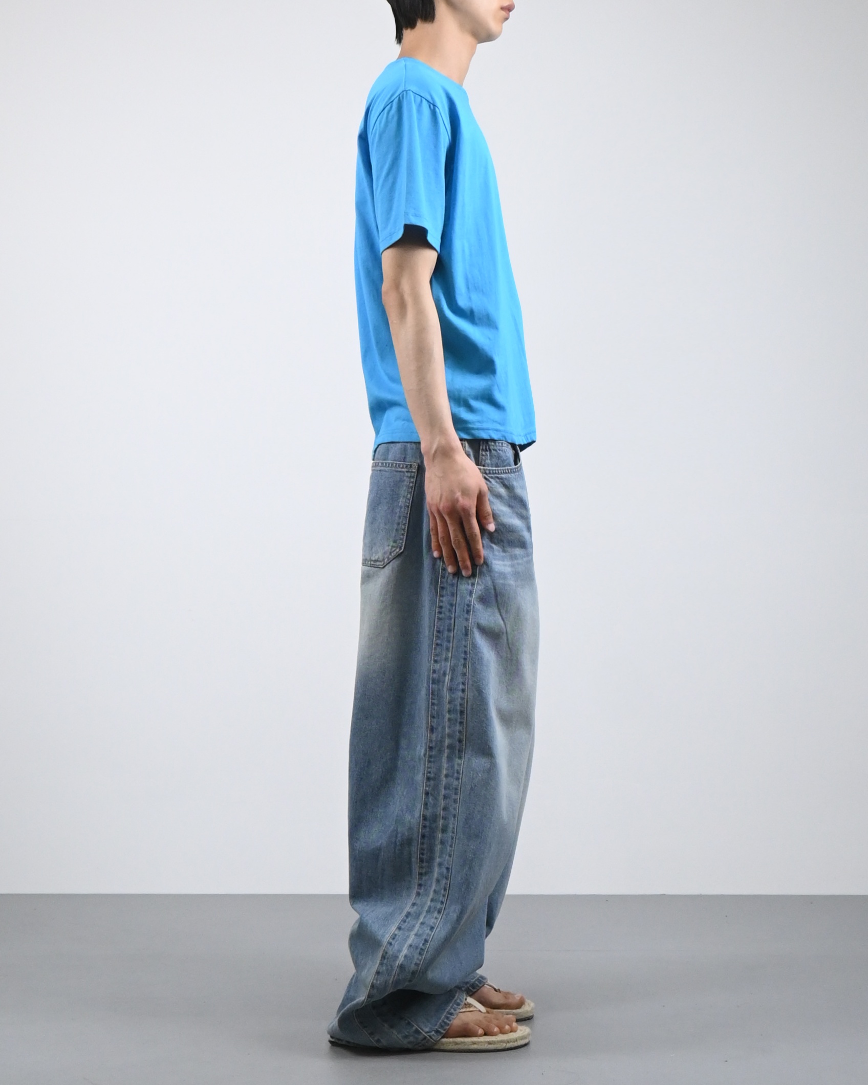fruits u-neck half t-shirt
