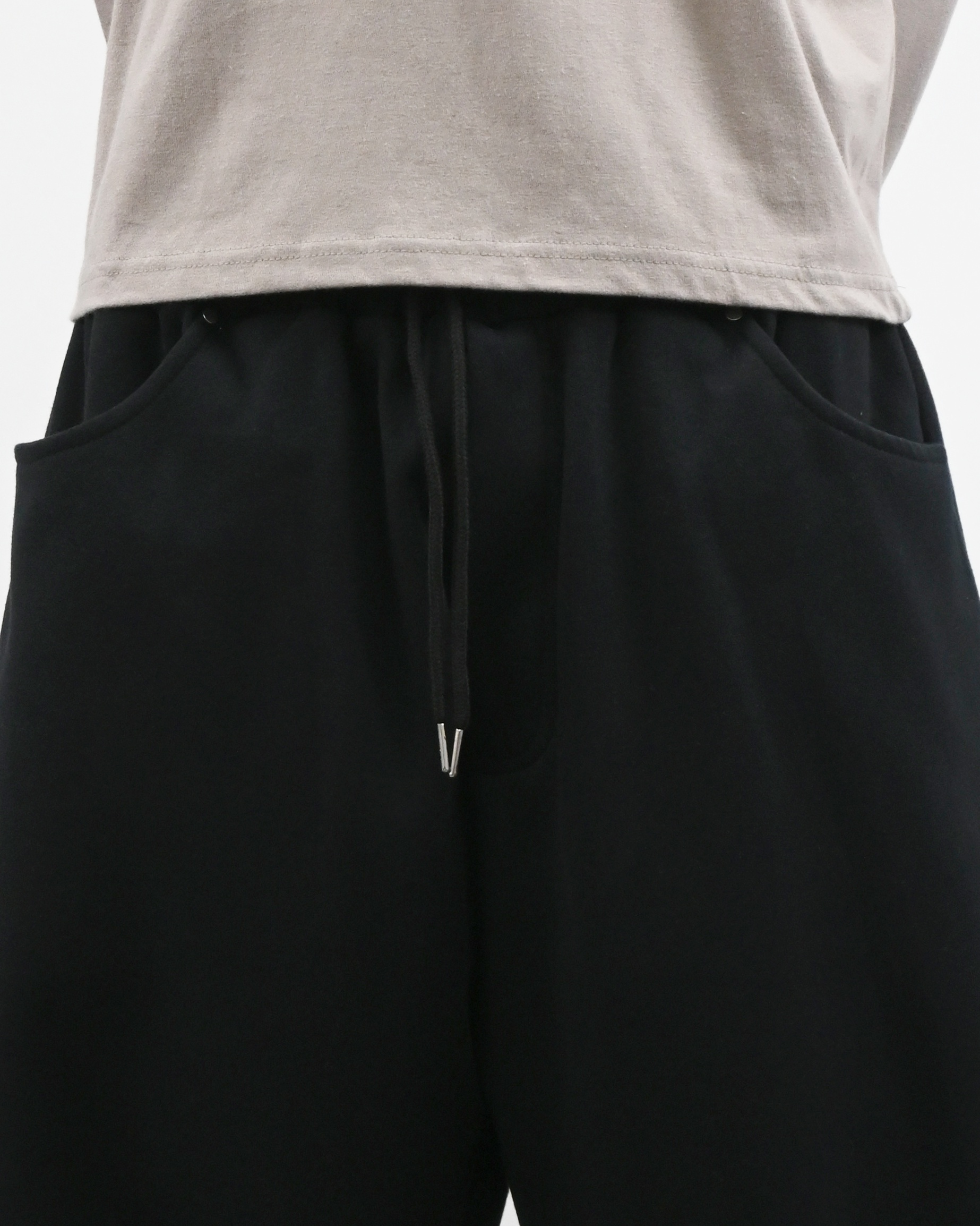 rivet dart sweatpants