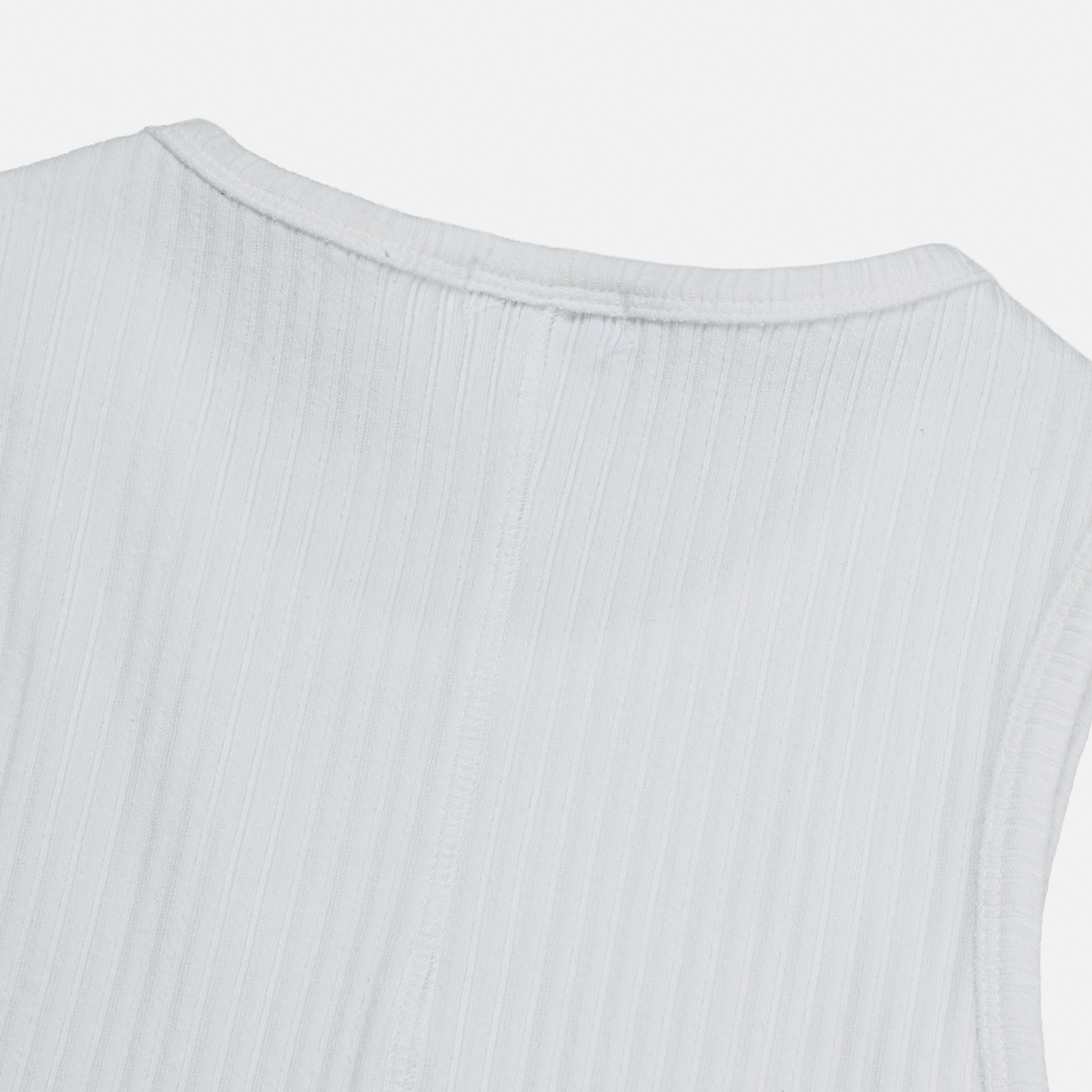 back incision ribbed vest