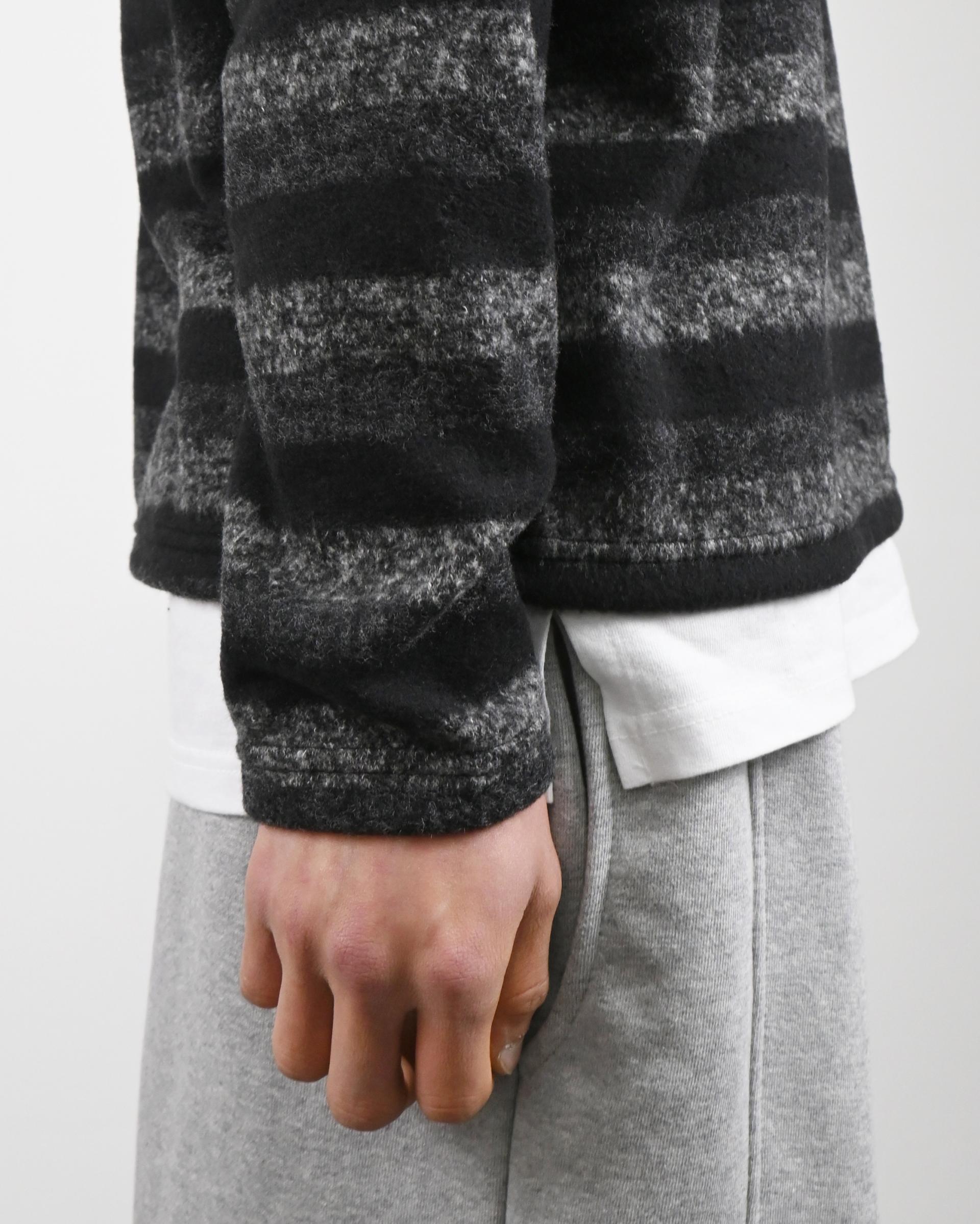 ash stripe knit
