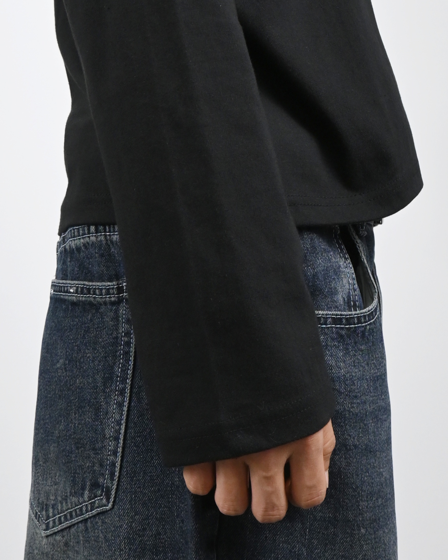 norick crop long sleeve