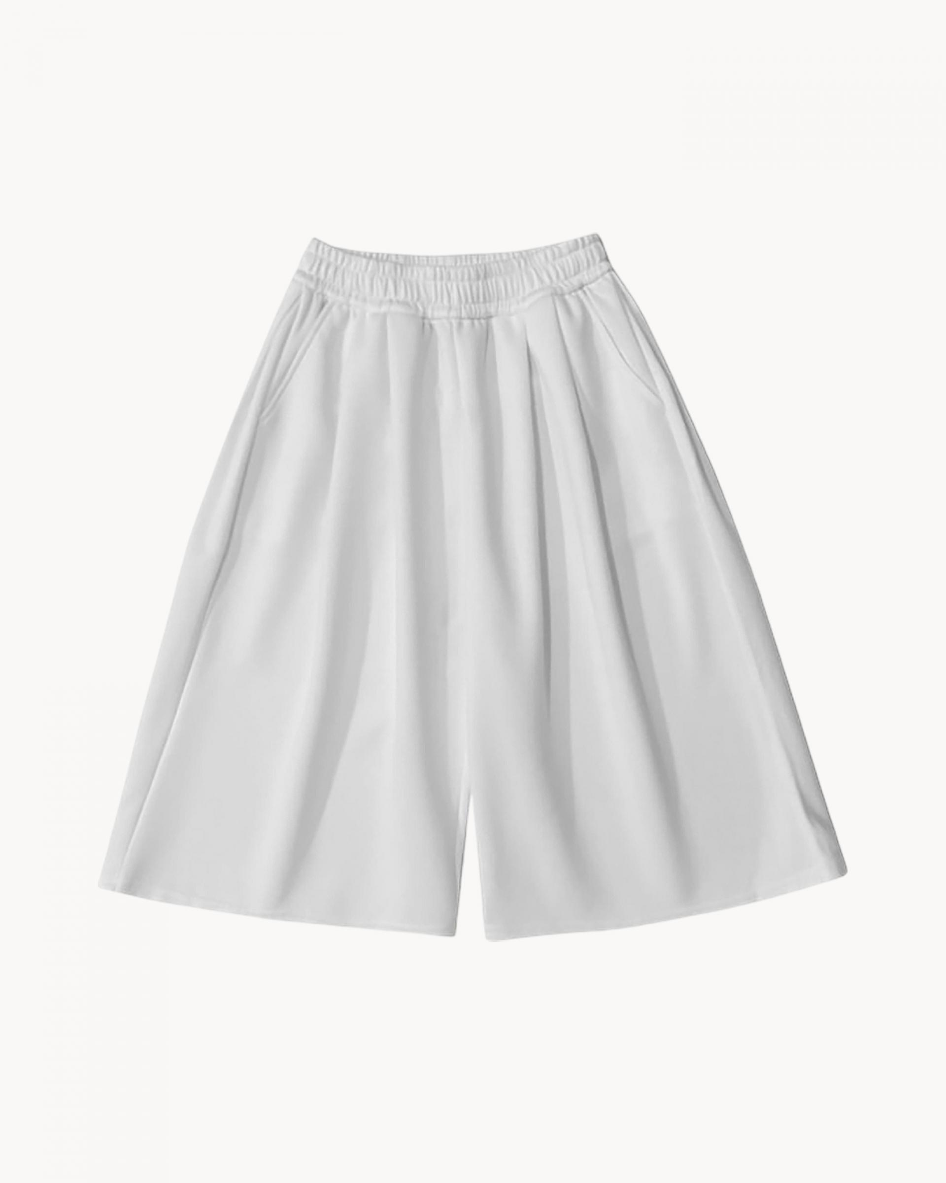 two tuck bermuda sweatpants