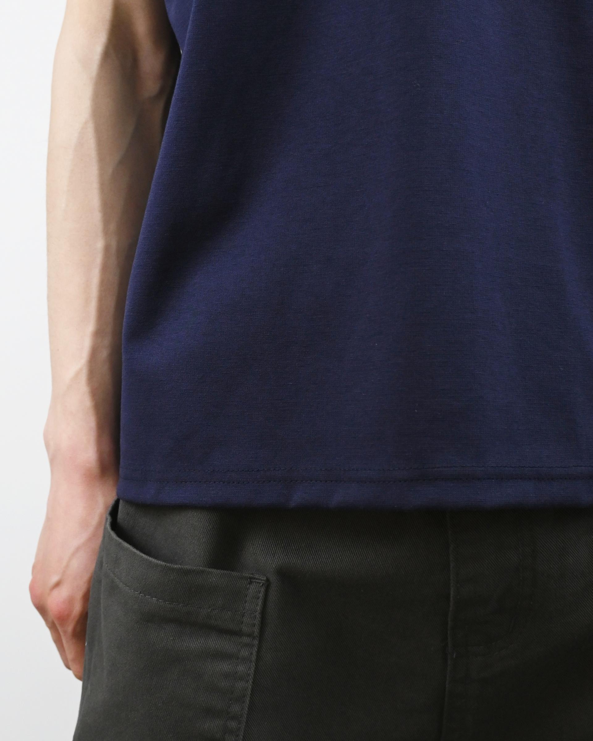 rivet crop half t-shirt