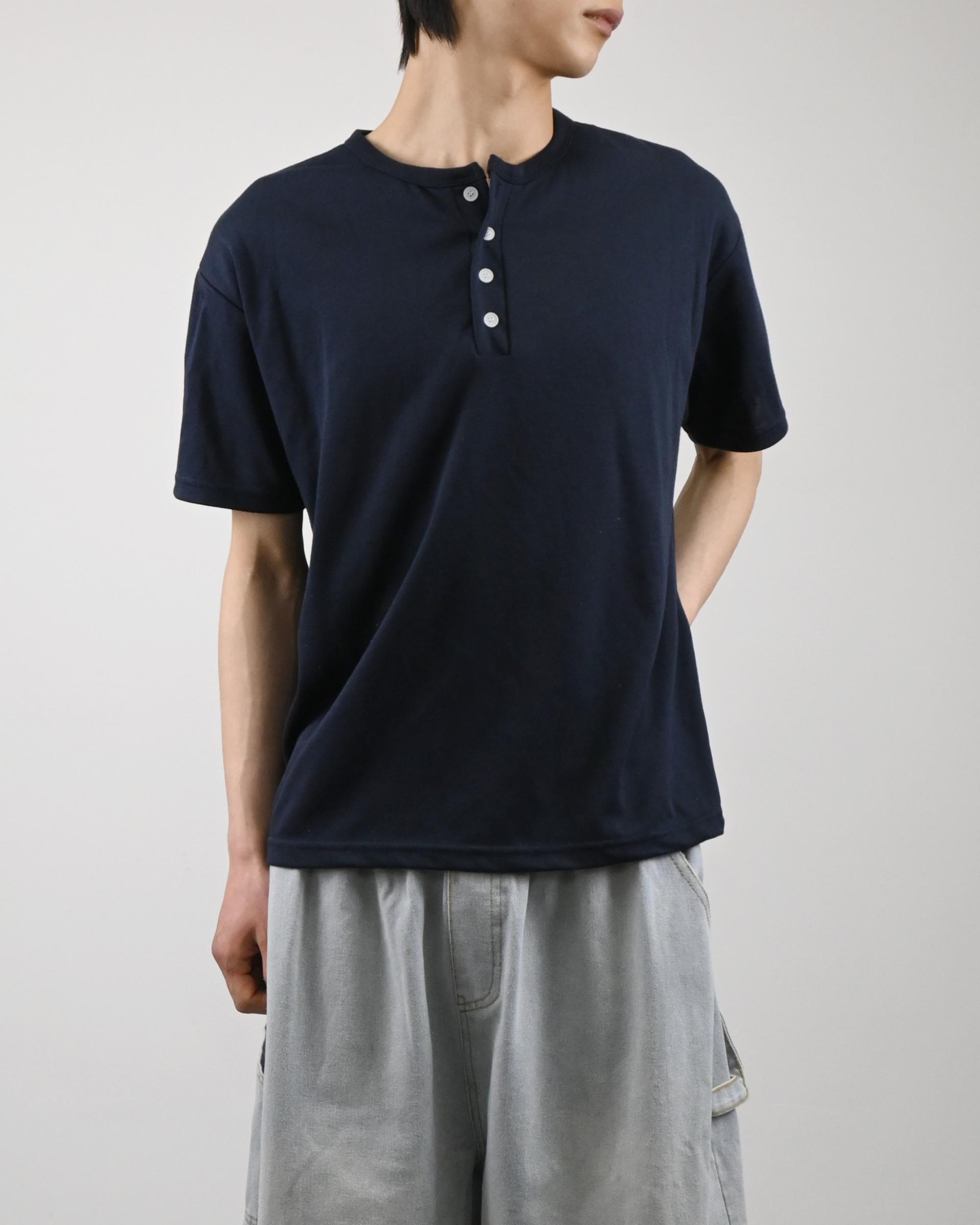 chalant henry neck half t-shirt