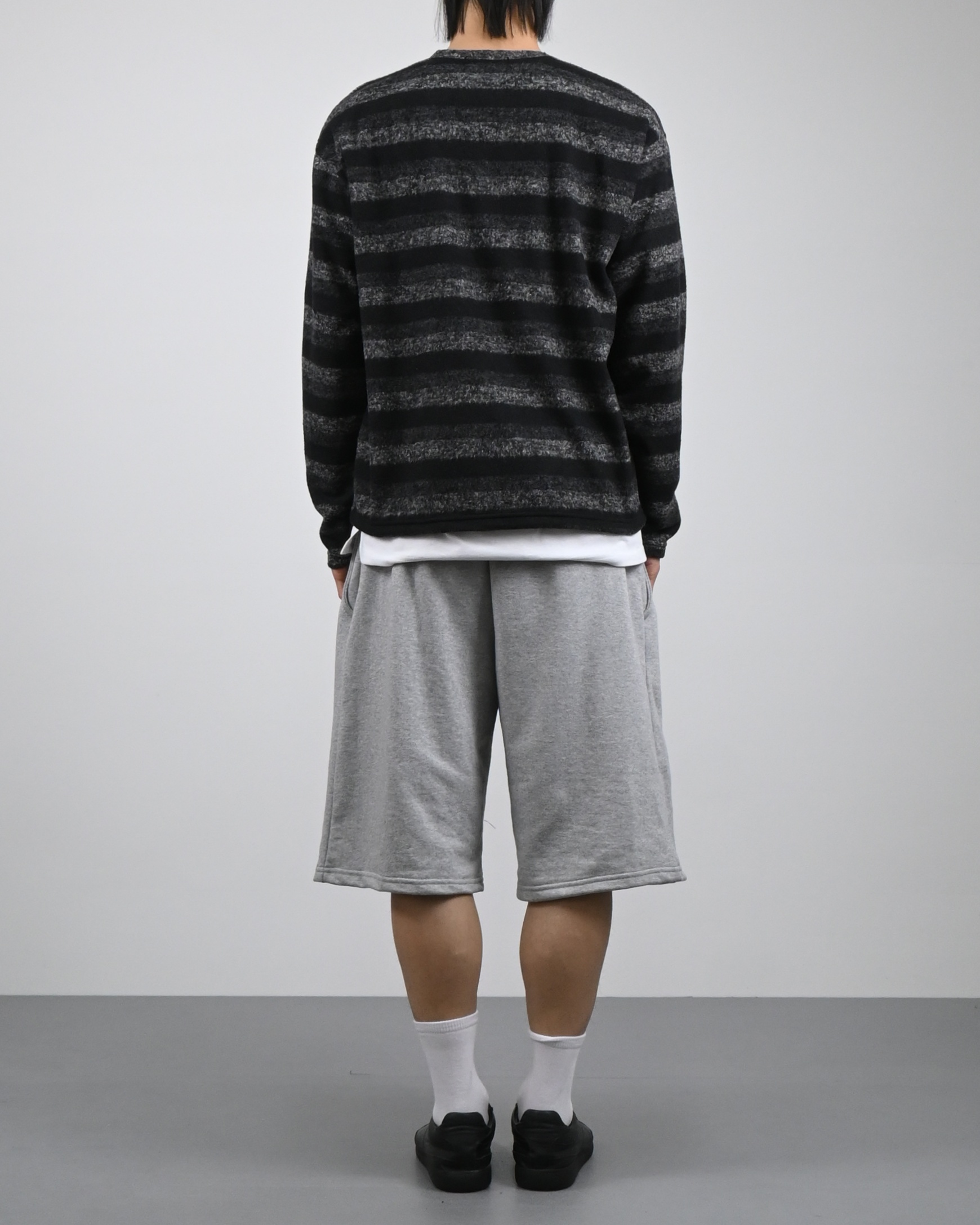 ash stripe knit