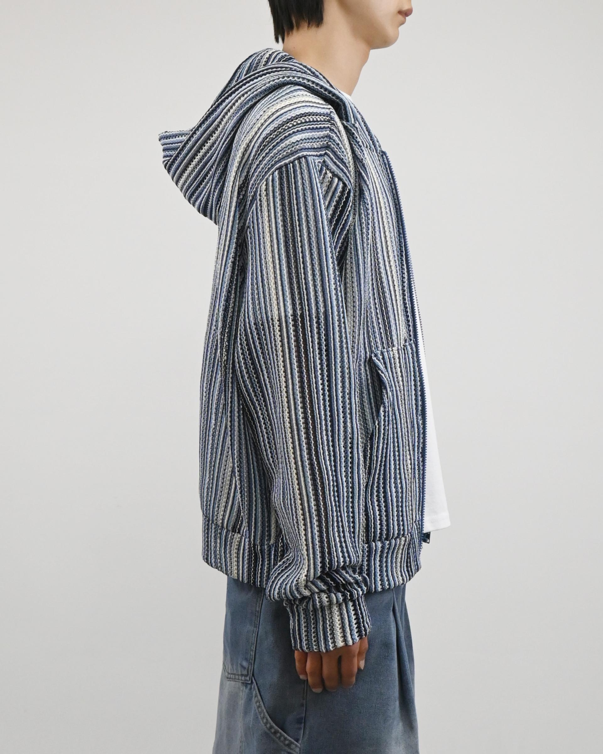stripe punching hood zip-up