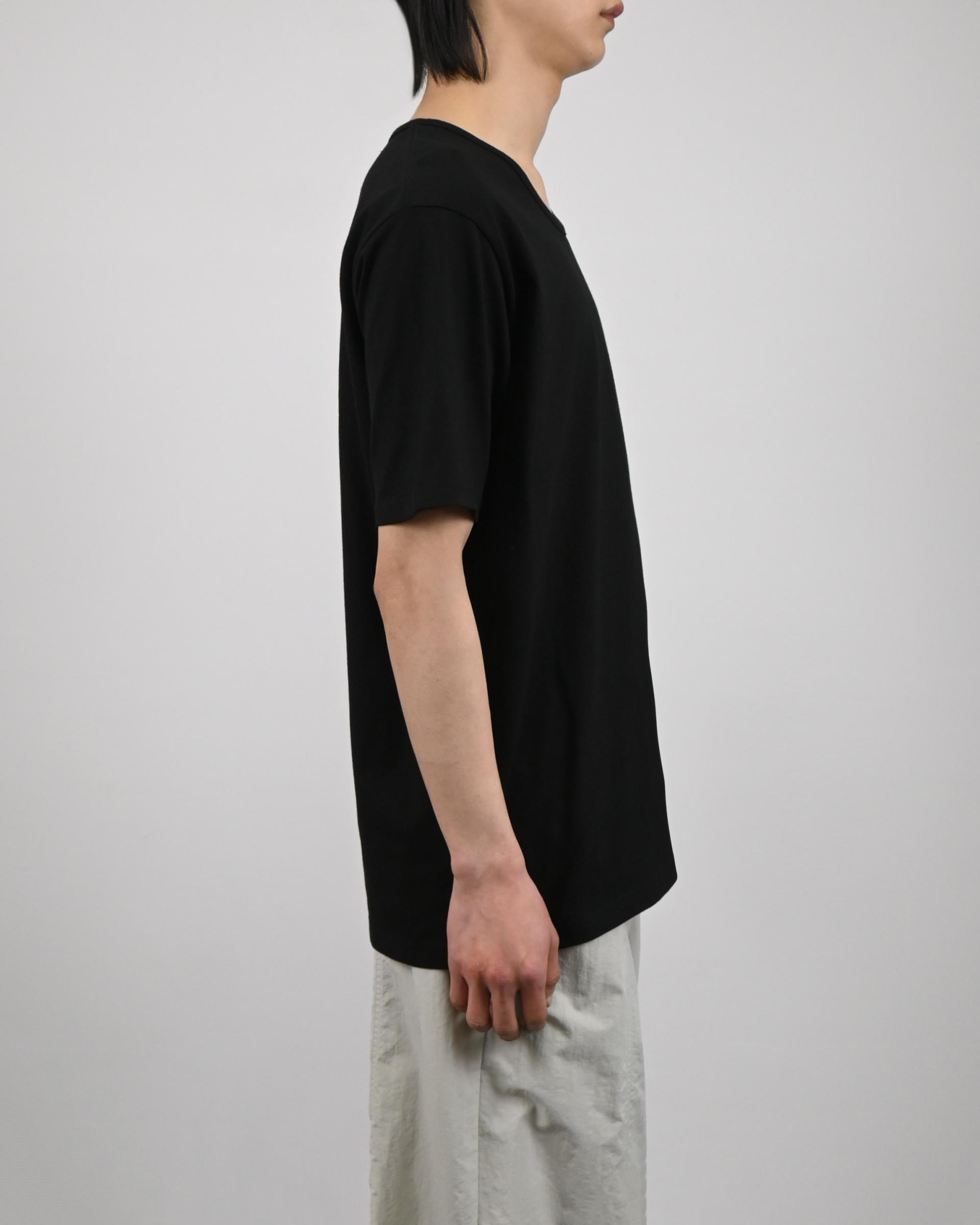 u-neck slit half t-shirt