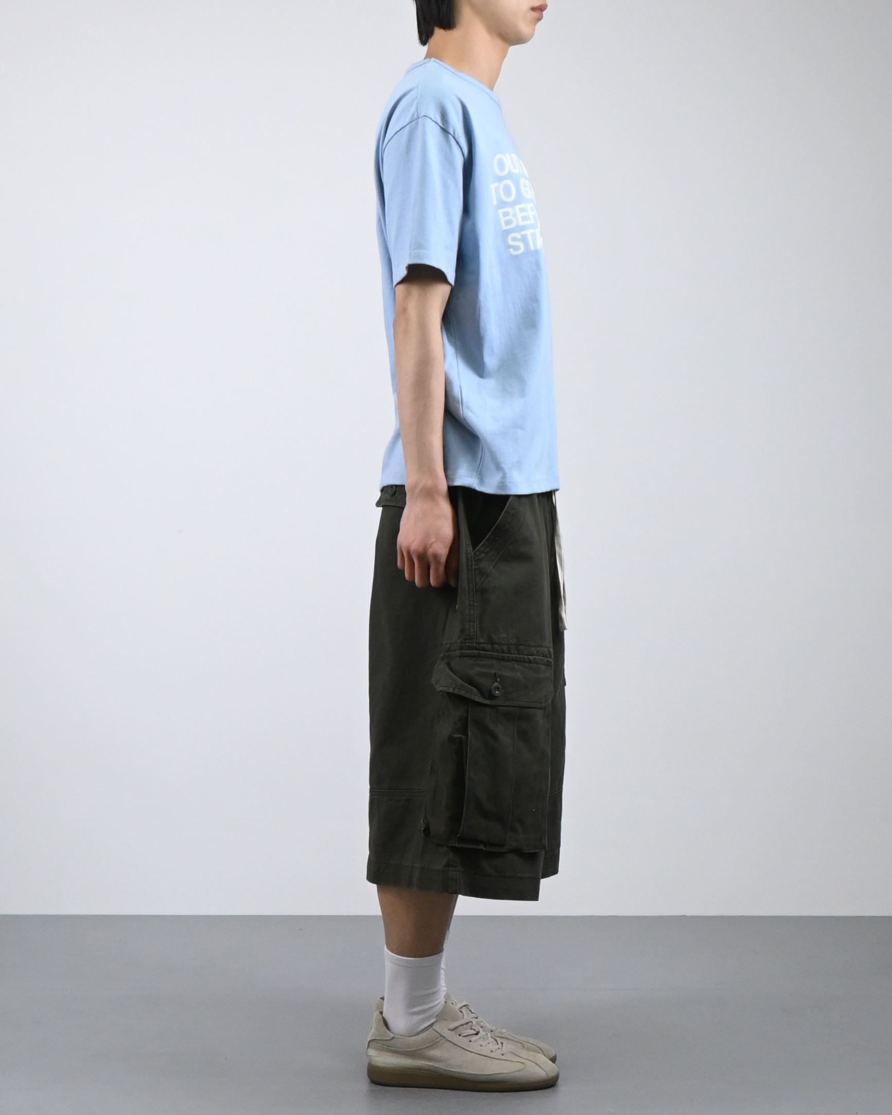blur lettering half t-shirt