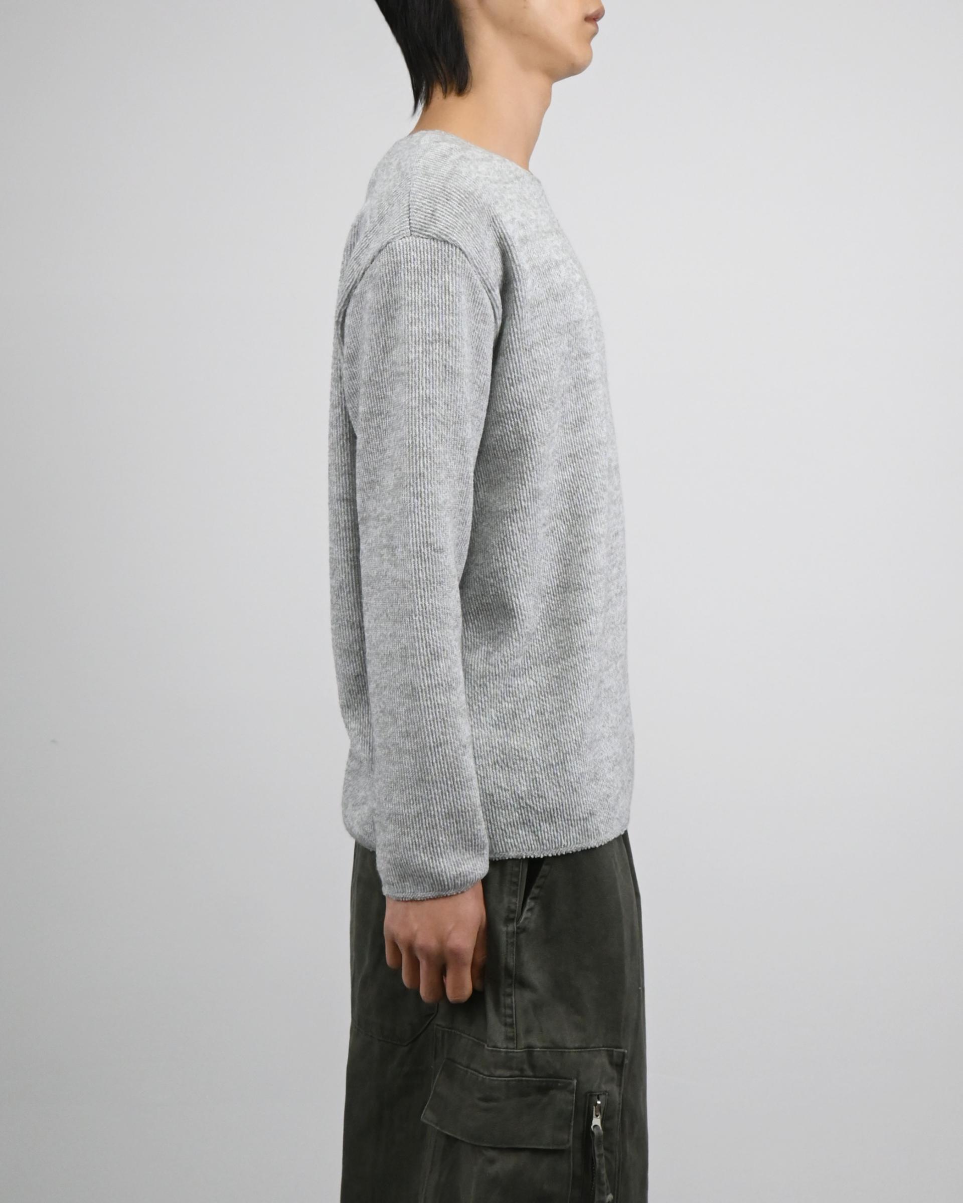 cut wide round neck t-shirt