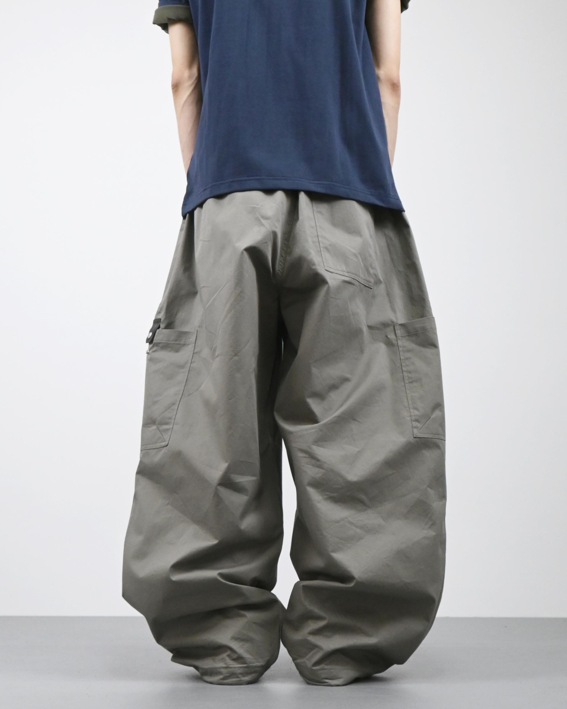 matte snap cargo cotton balloon pants