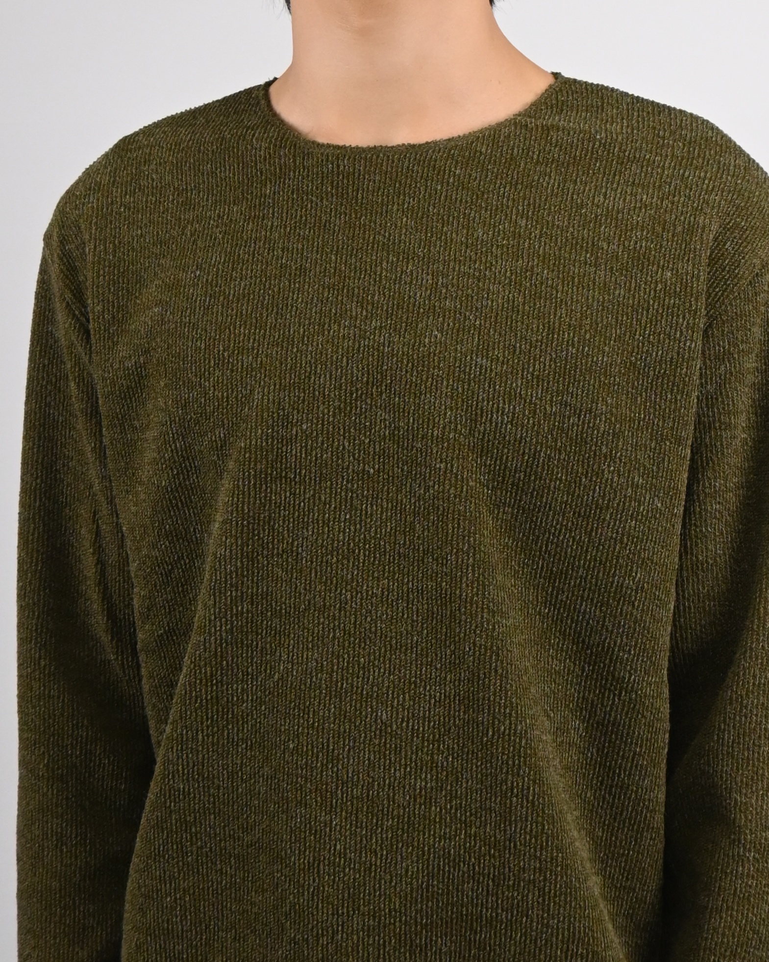 cut wide round neck t-shirt