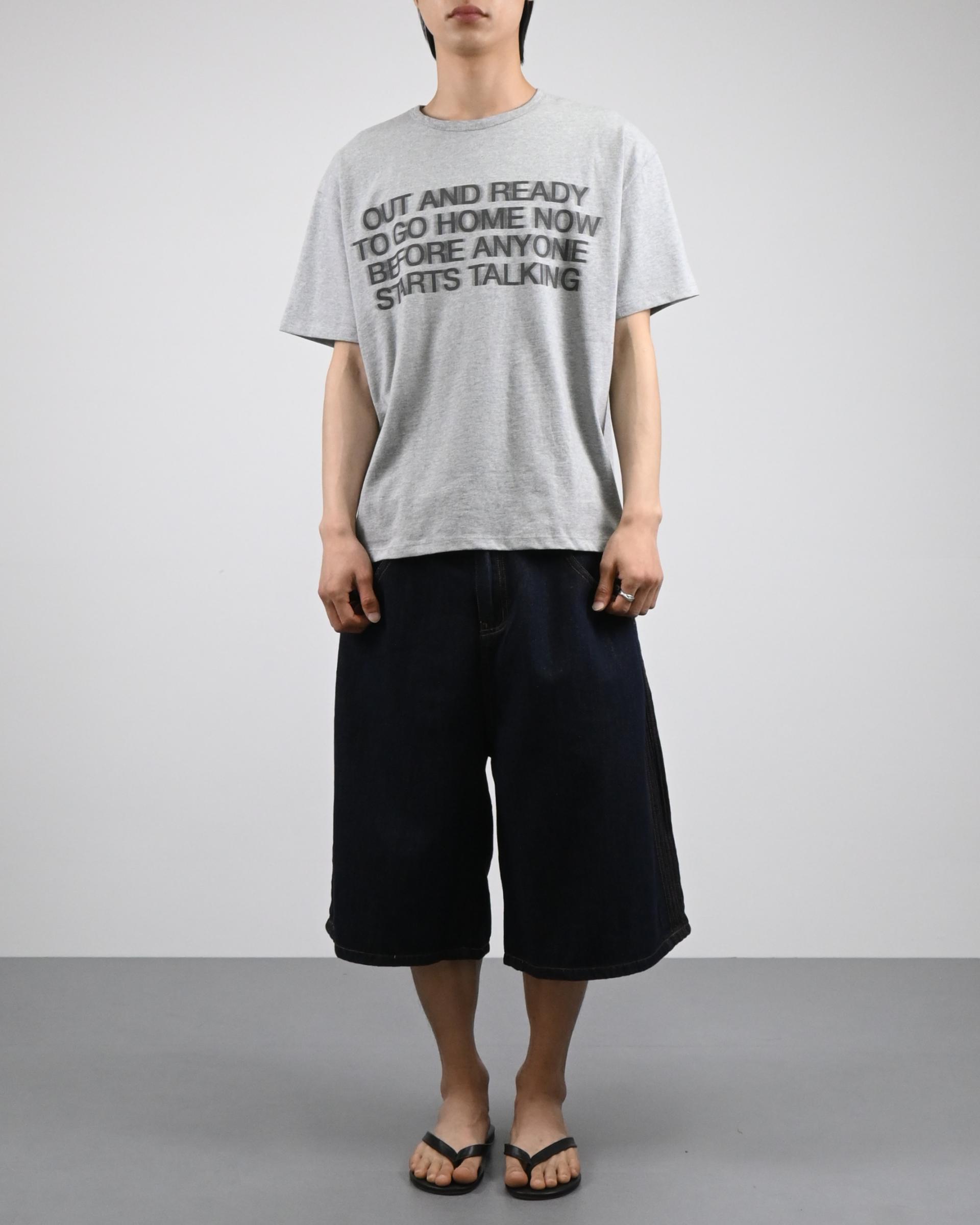 blur lettering half t-shirt