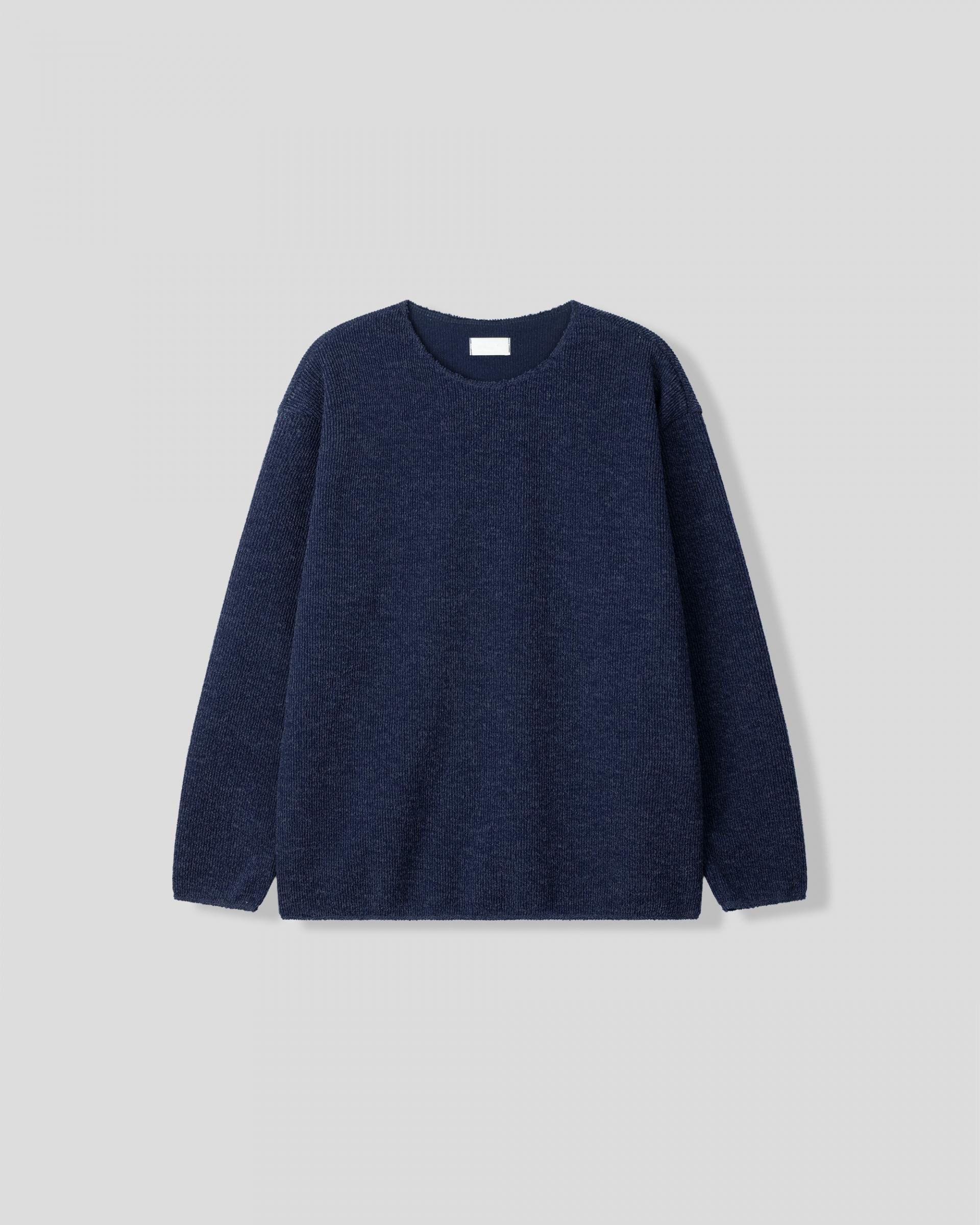 cut wide round neck t-shirt