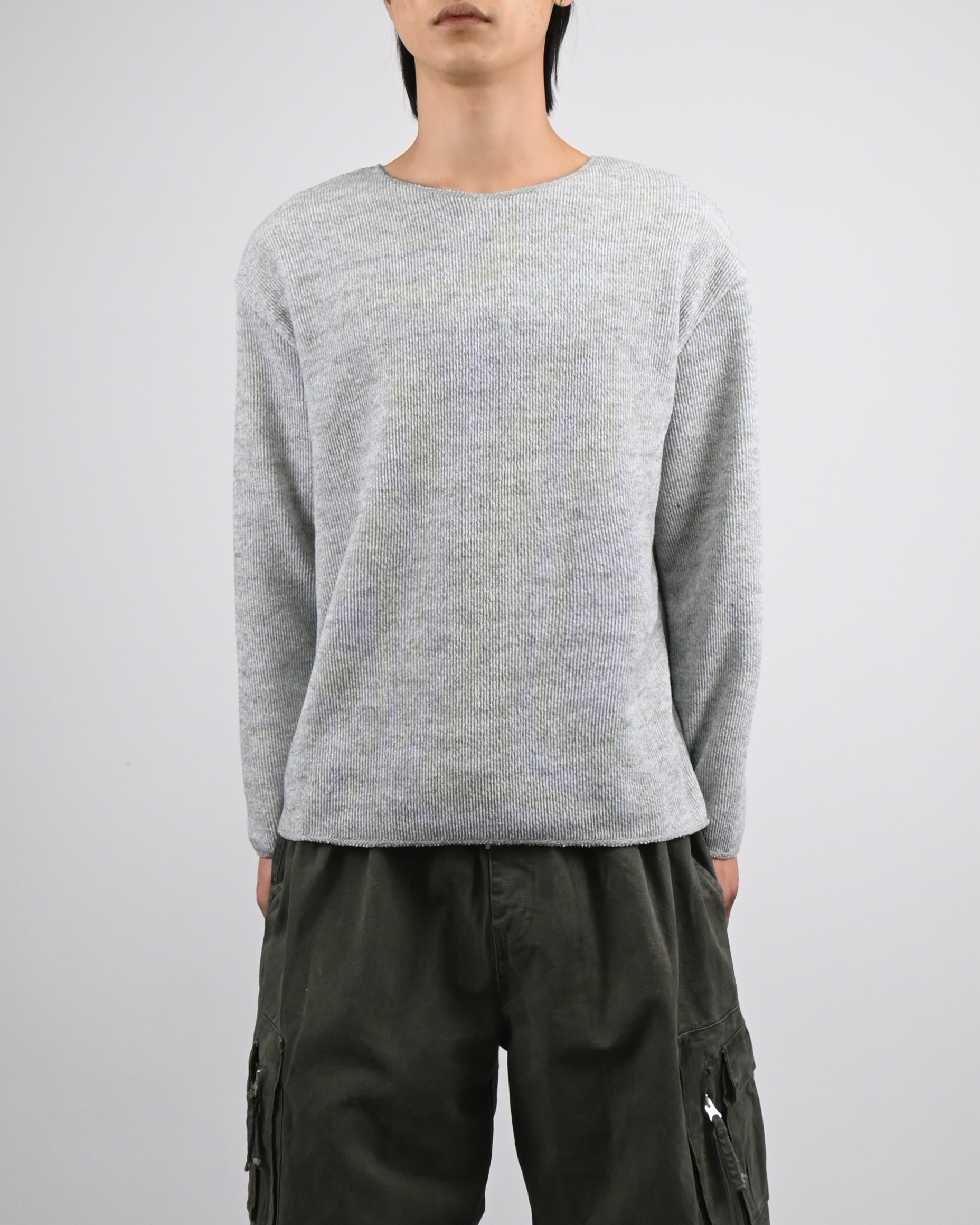 cut wide round neck t-shirt