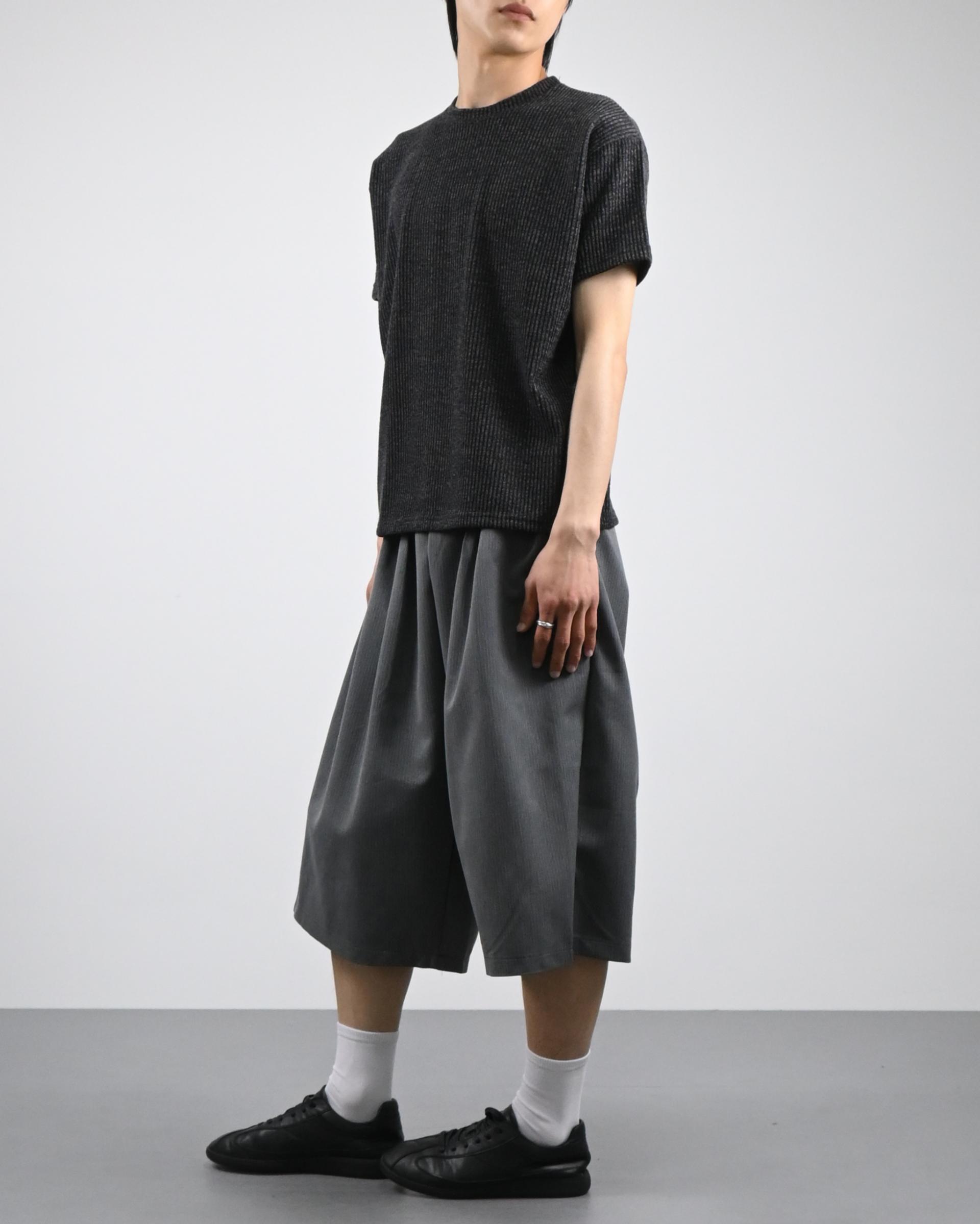 two tone ribbed half-t-shirt