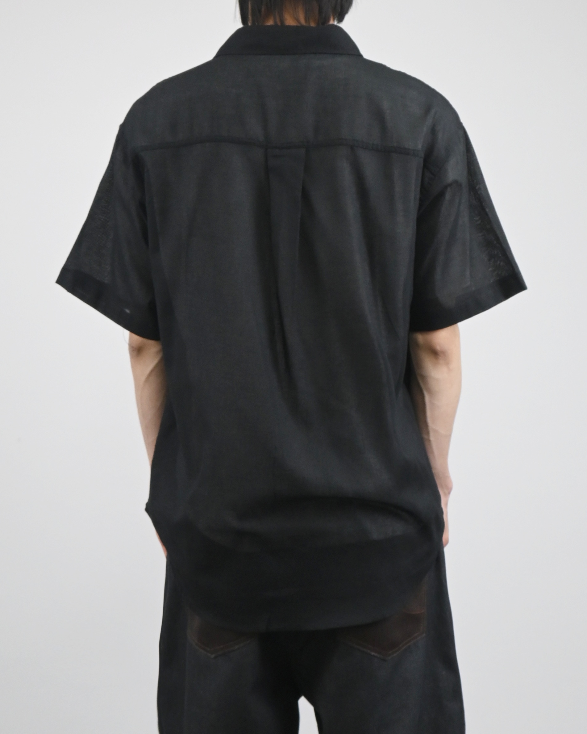 beaming half shirt
