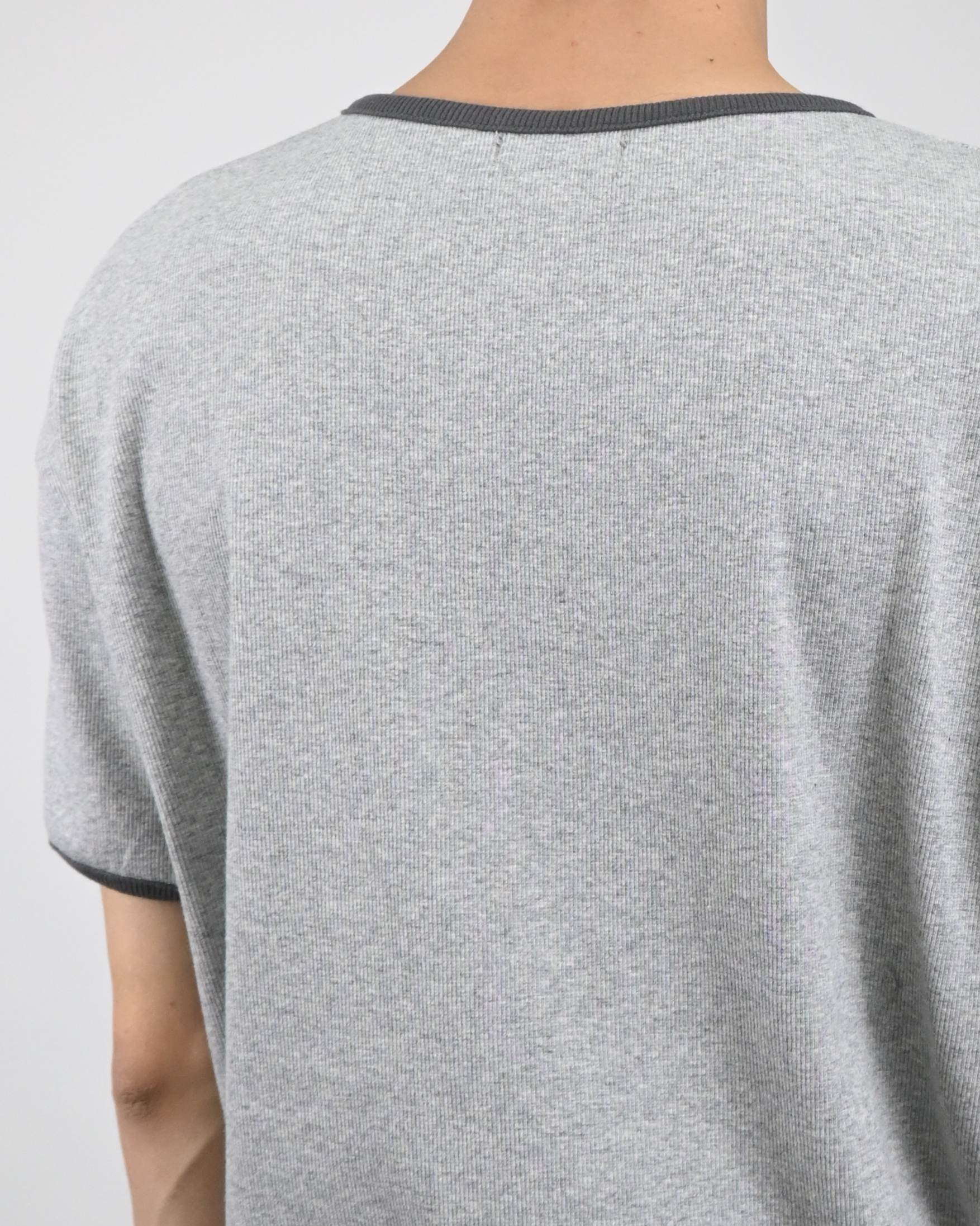 offset henley neck ringer half t-shirt