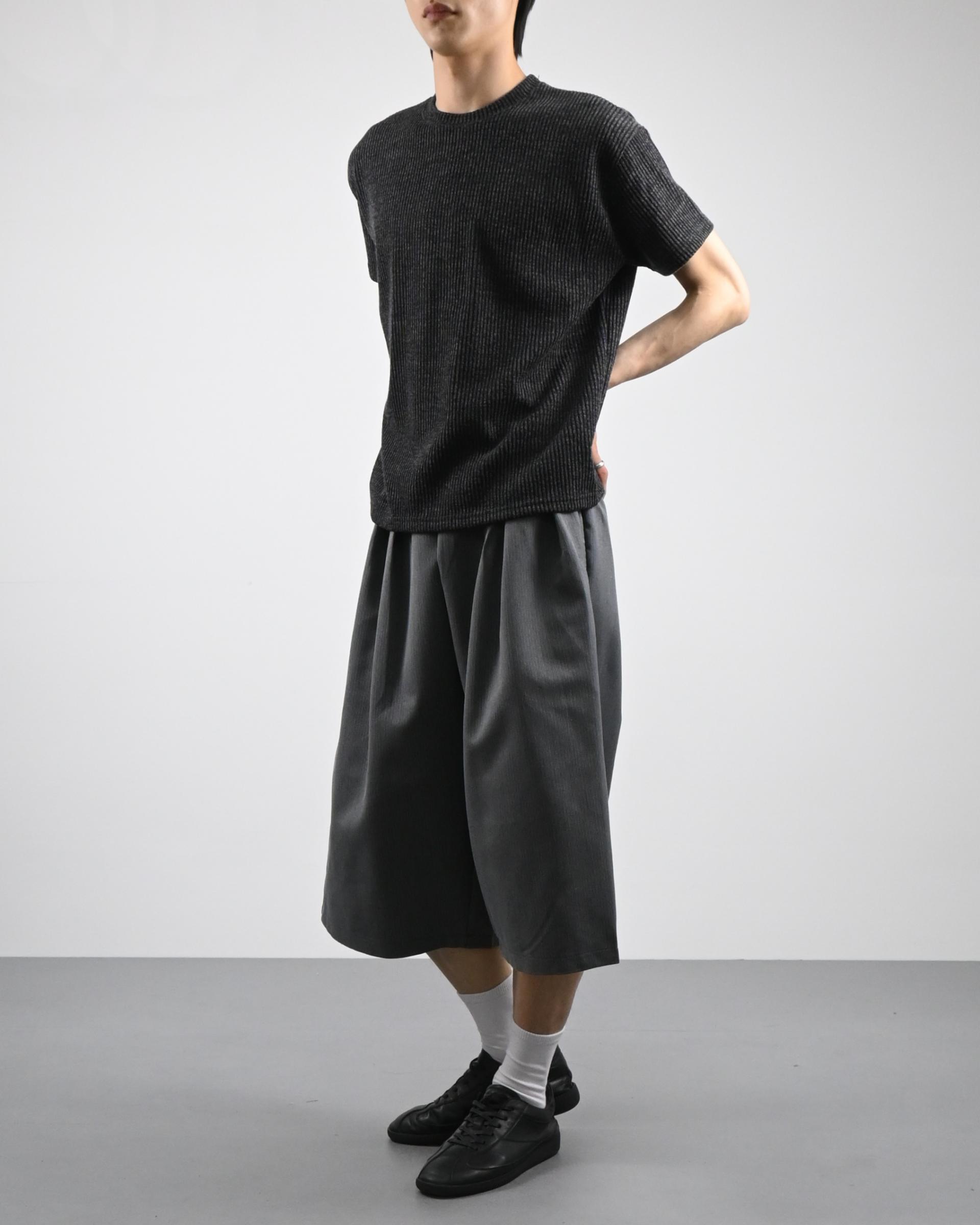 two tone ribbed half-t-shirt