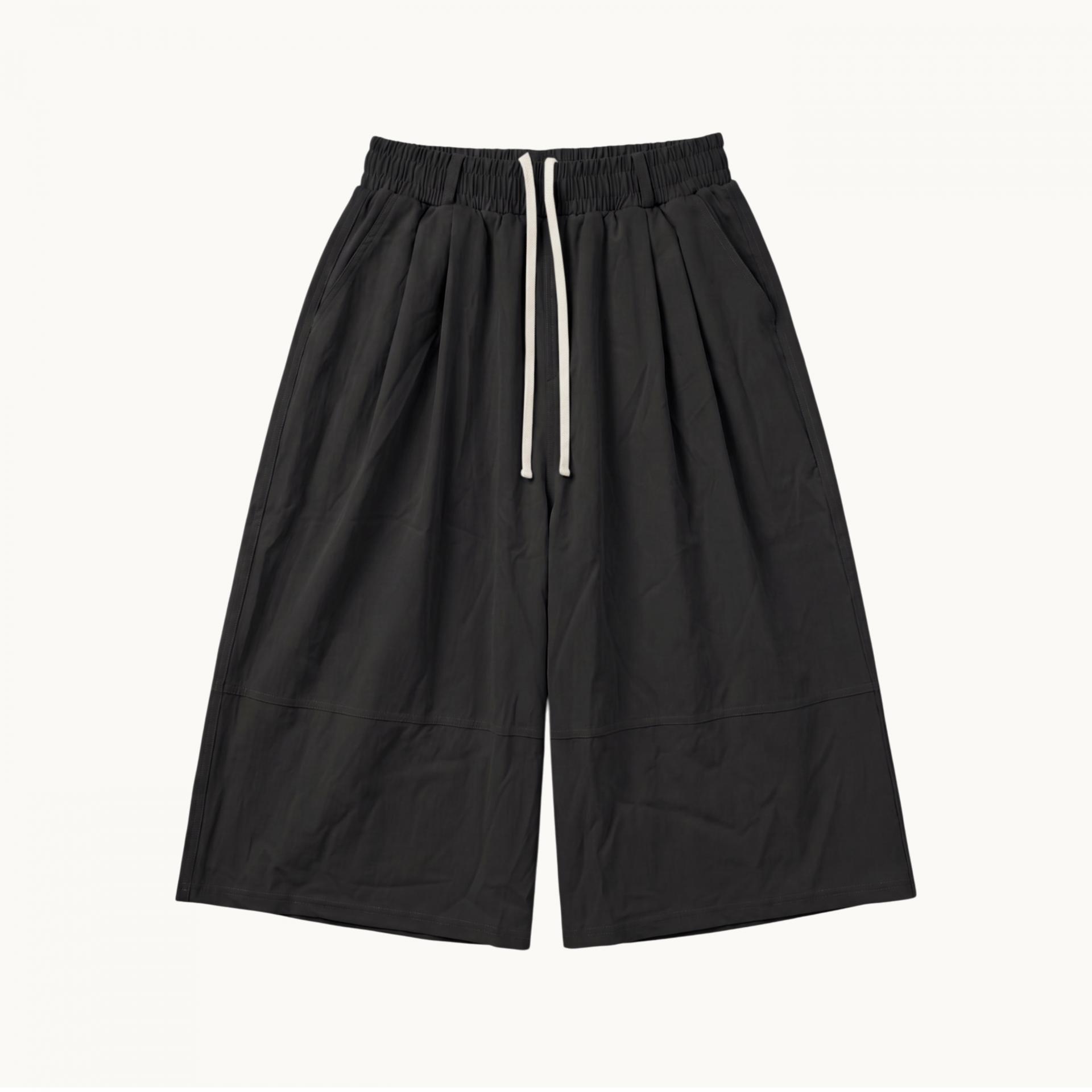 knee incision bermuda pants