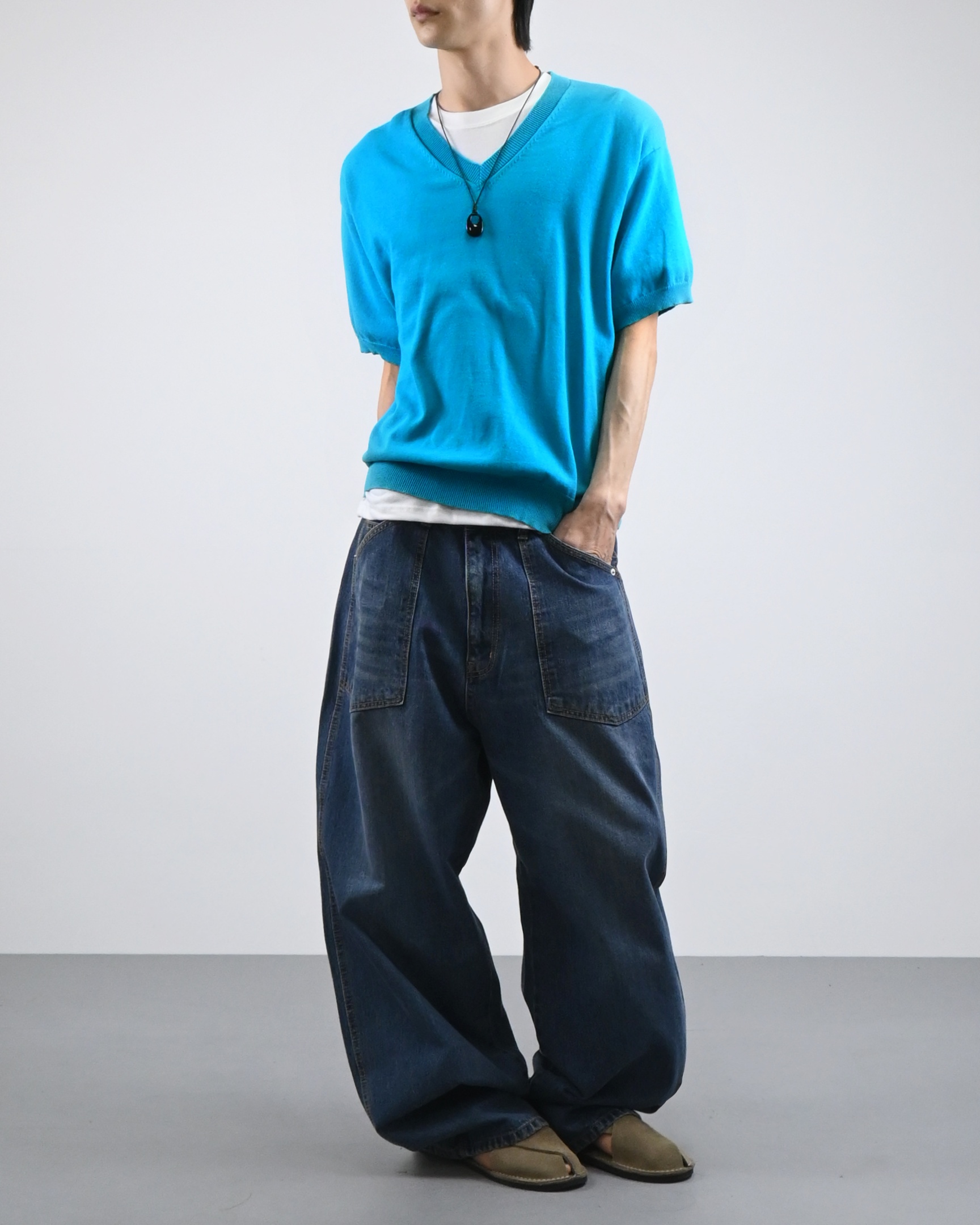 sierra v-neck half knit