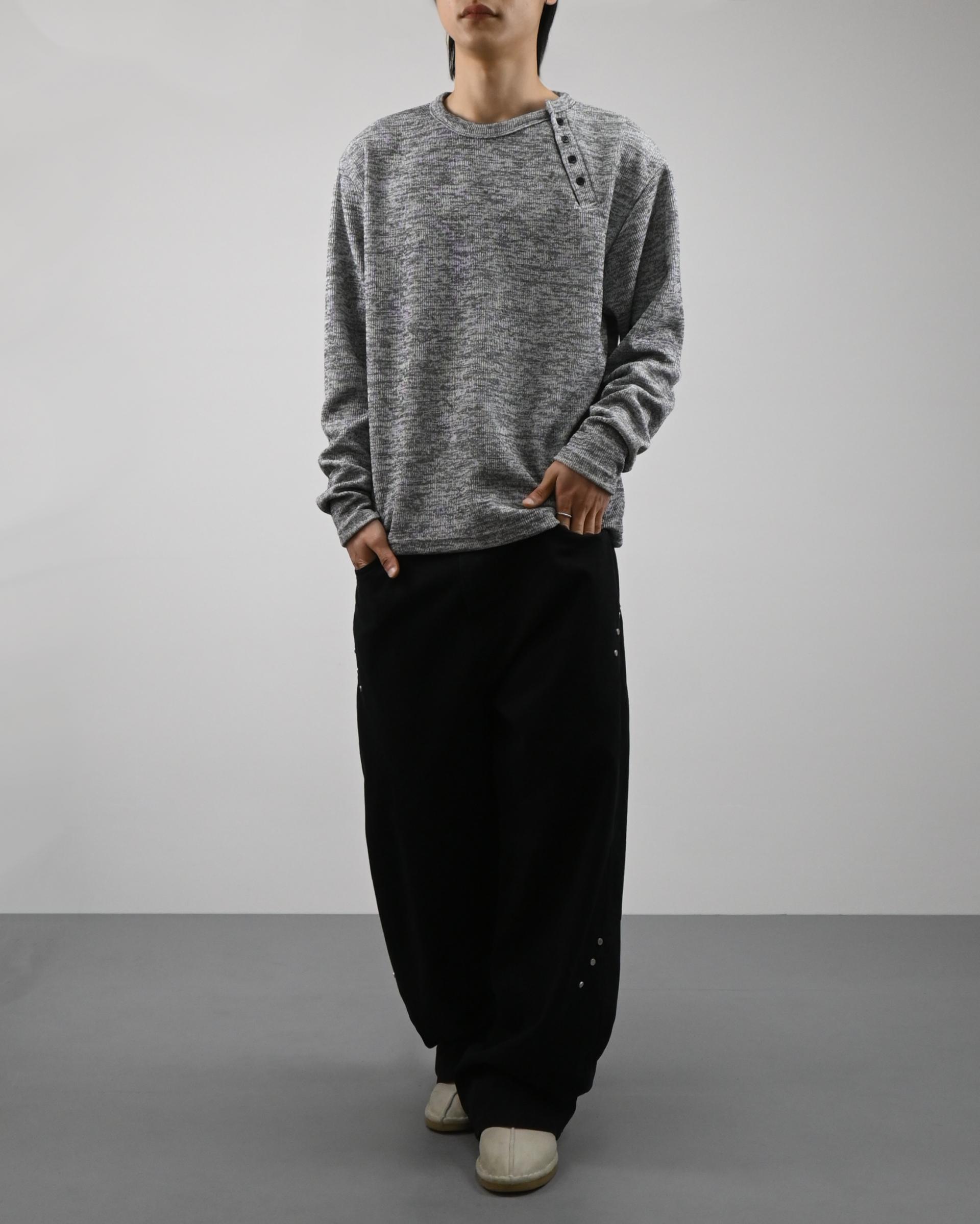 mild snap long sleeves