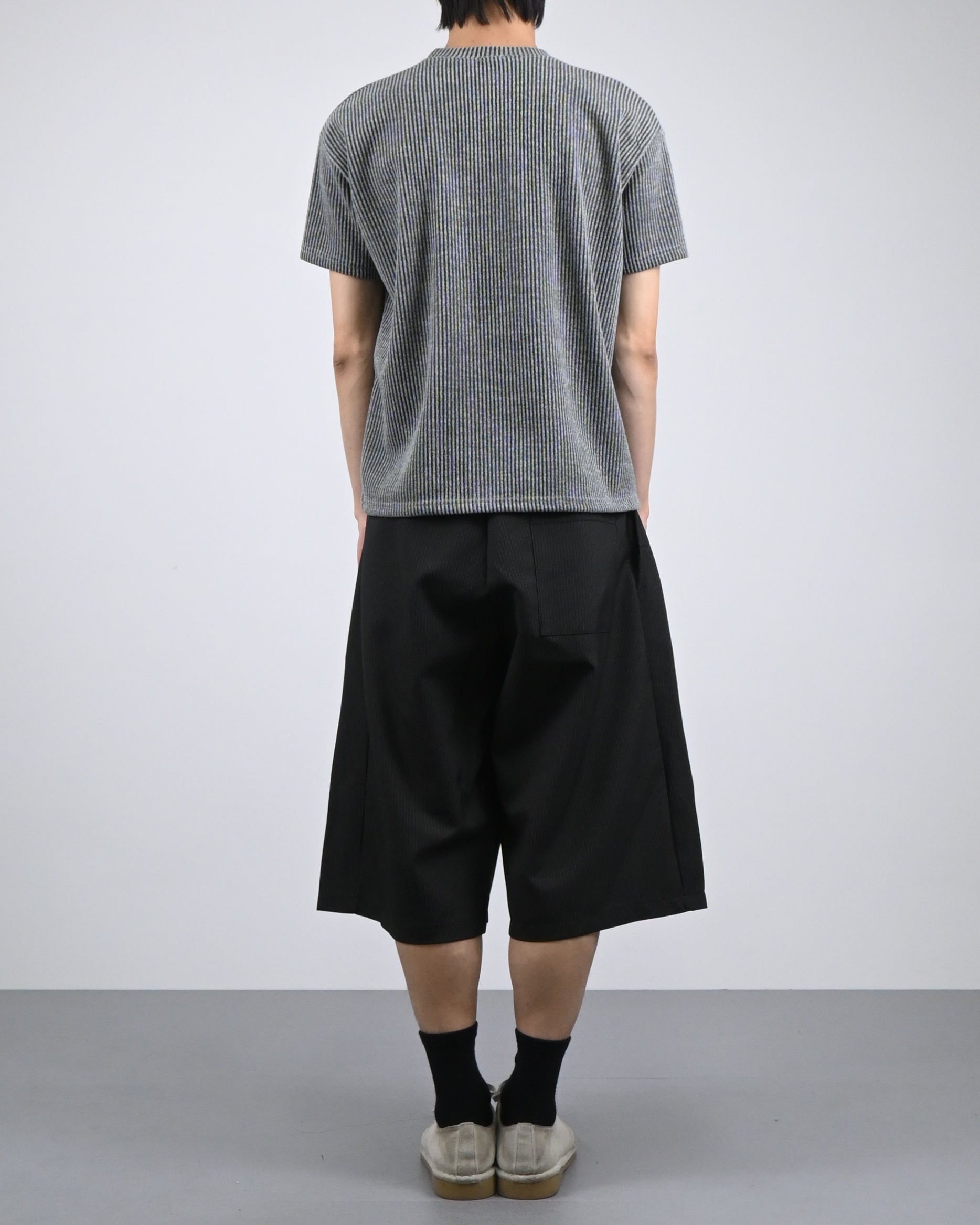 three tuck stripe bermuda slacks