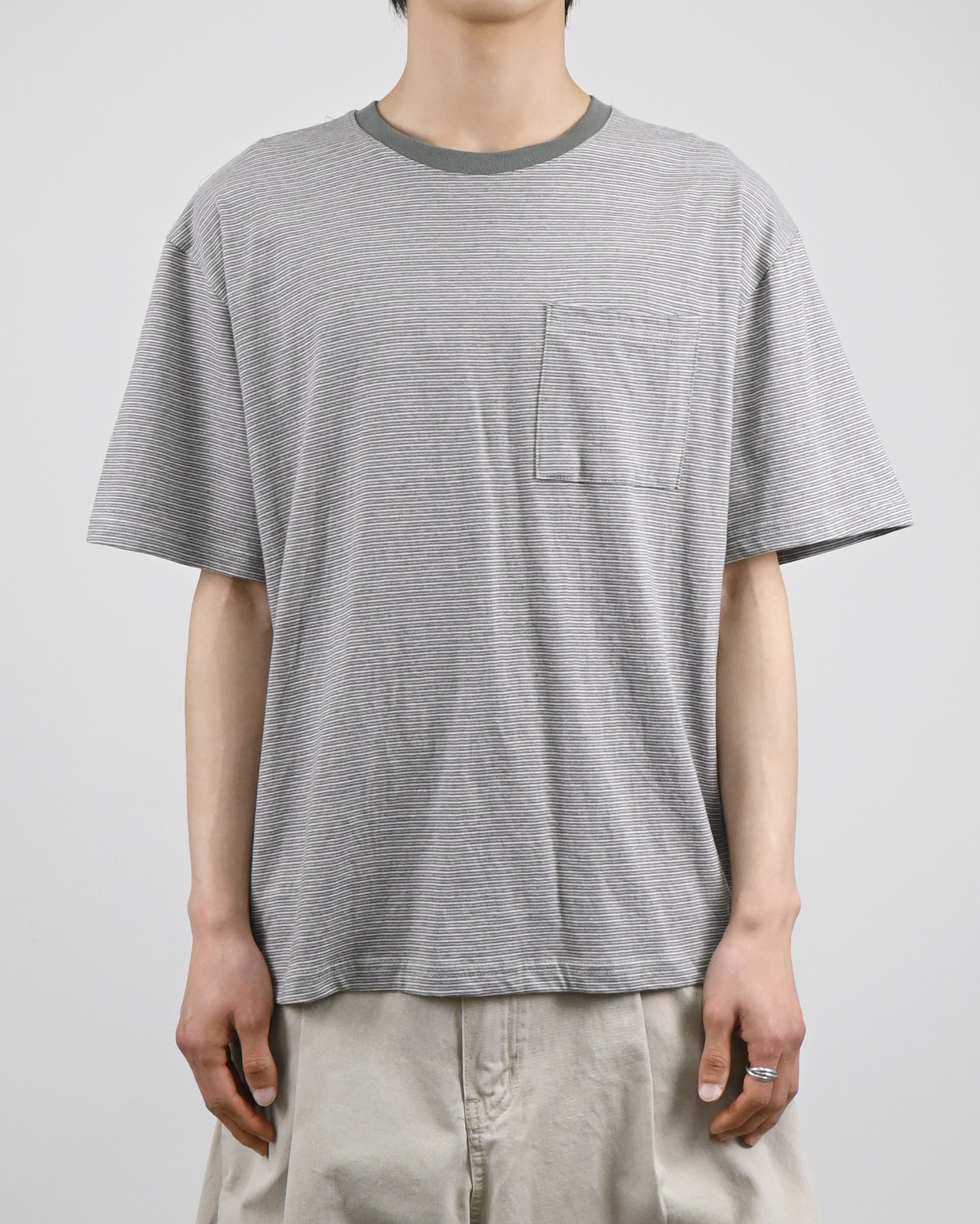 ringer stripe pocket half-t-shirt