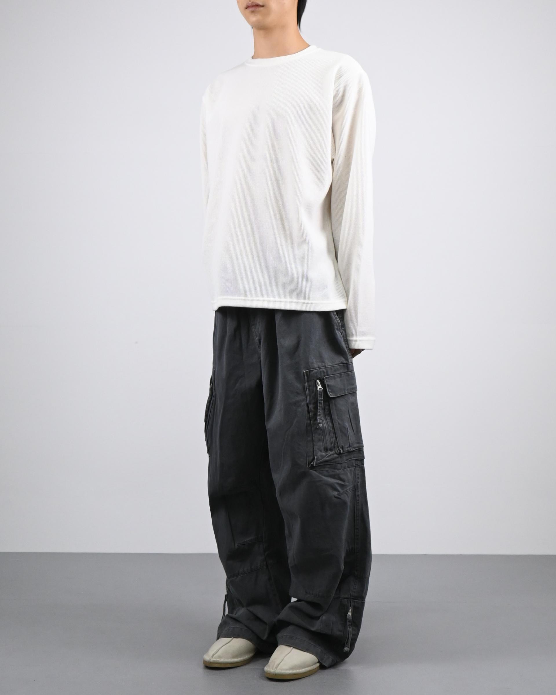low round knit