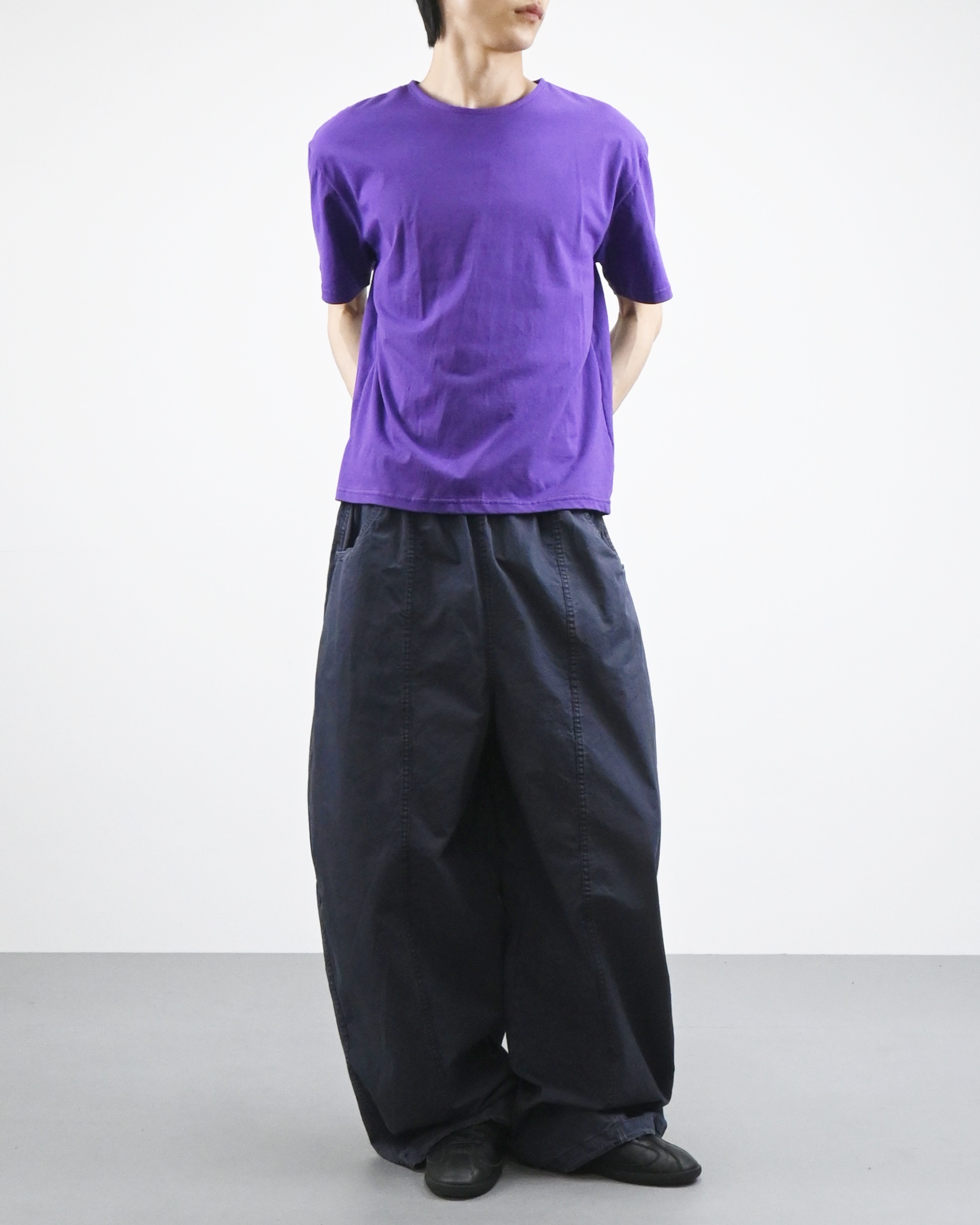 fruits u-neck half t-shirt