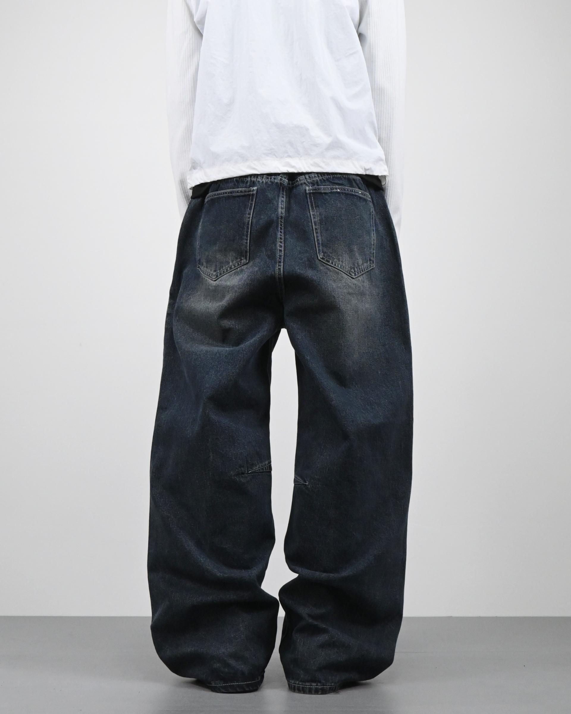 dart curved denim pants (dark blue)