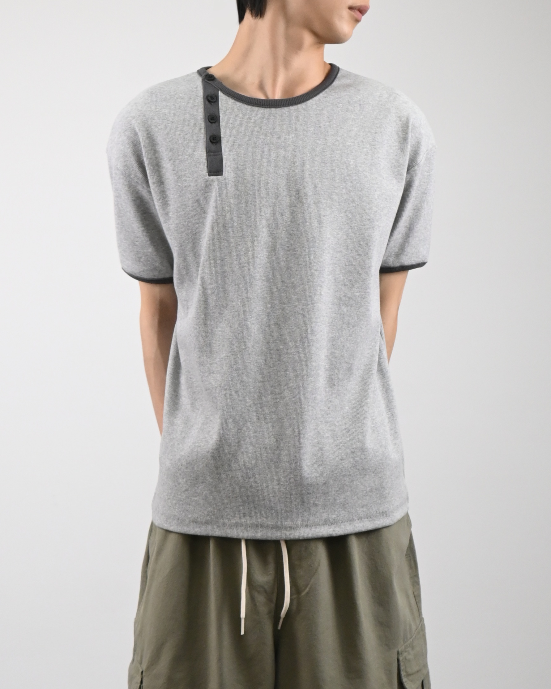 offset henley neck ringer half t-shirt