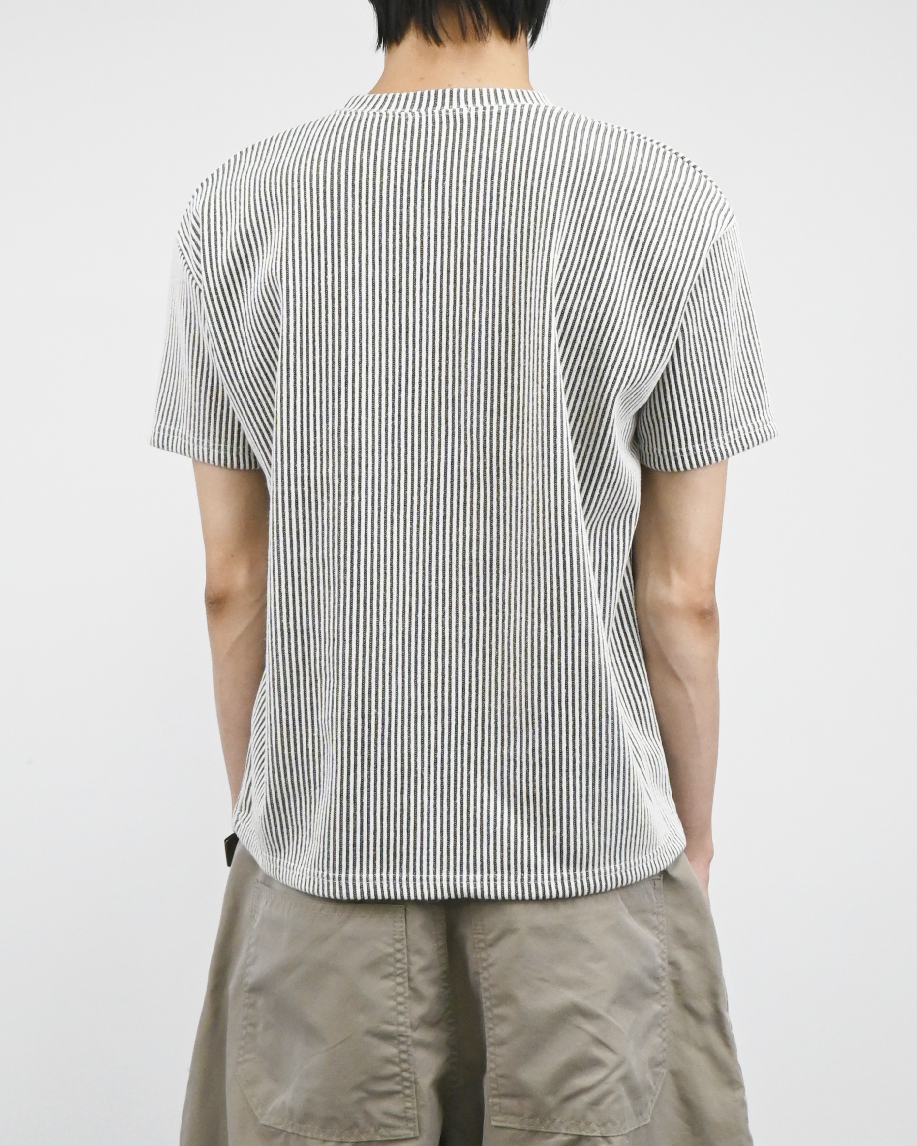 two tone ribbed half-t-shirt