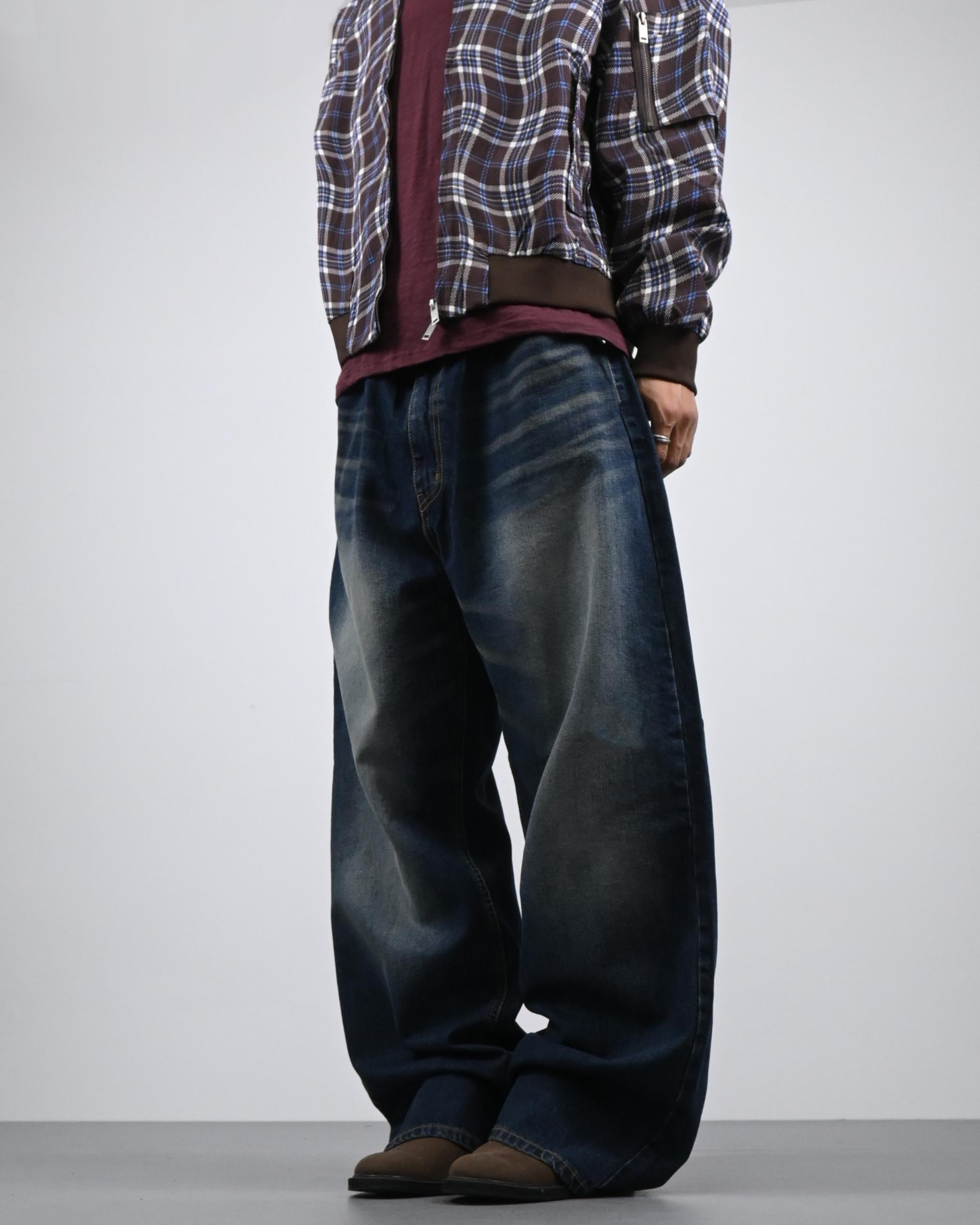 cat washing deep blue denim pants