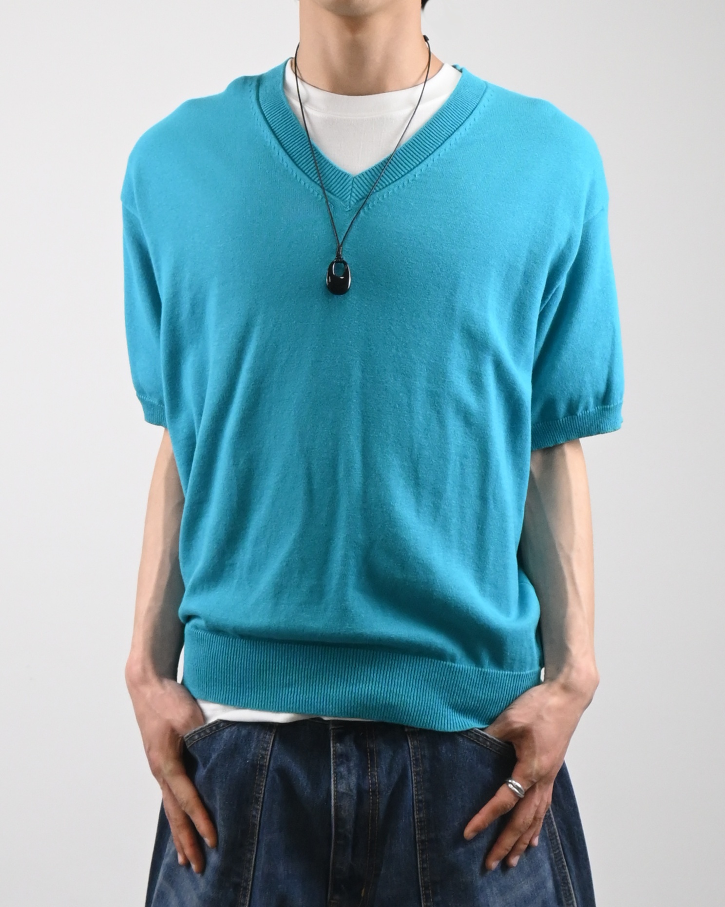 sierra v-neck half knit