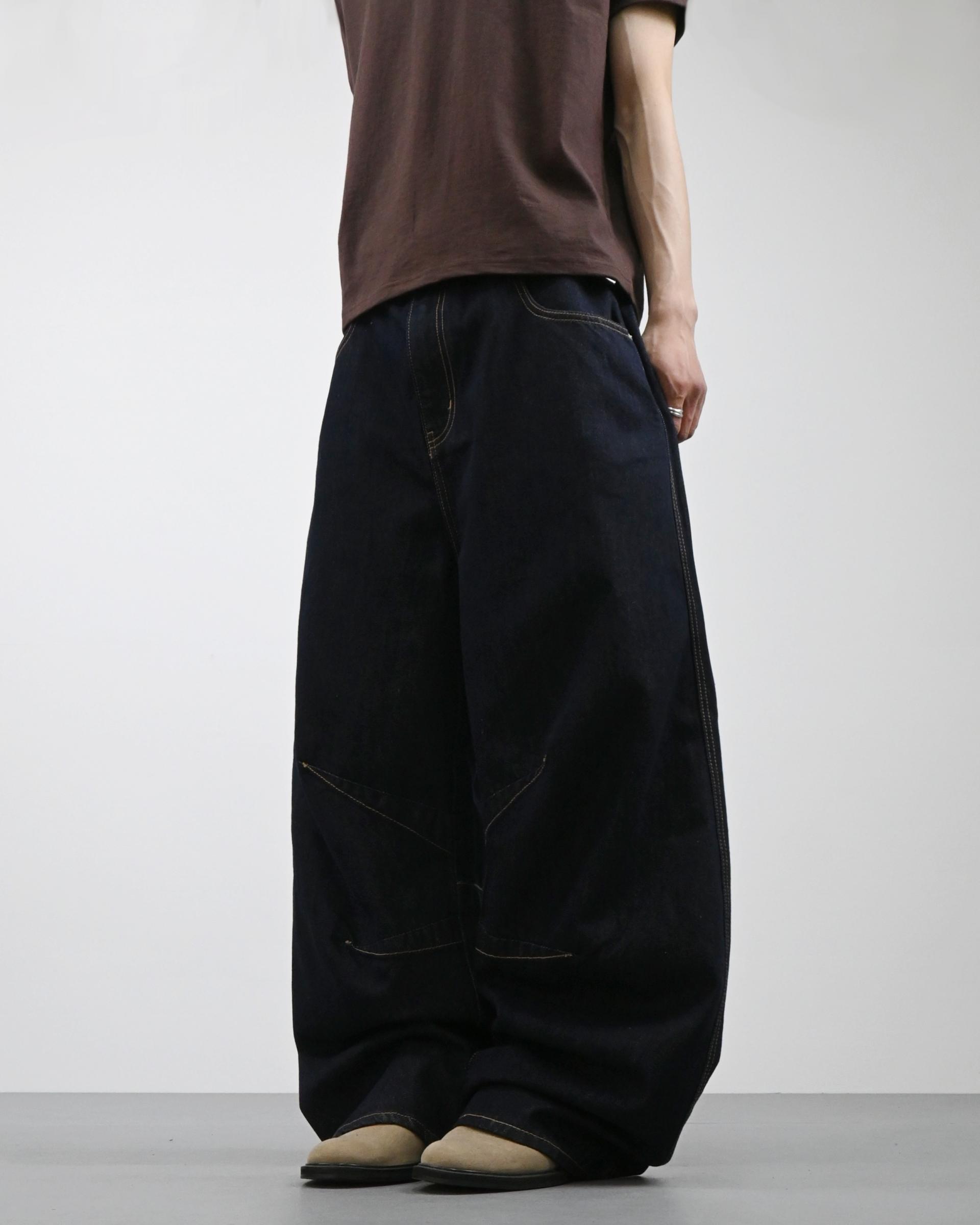 dart balloon denim pants (non faded)