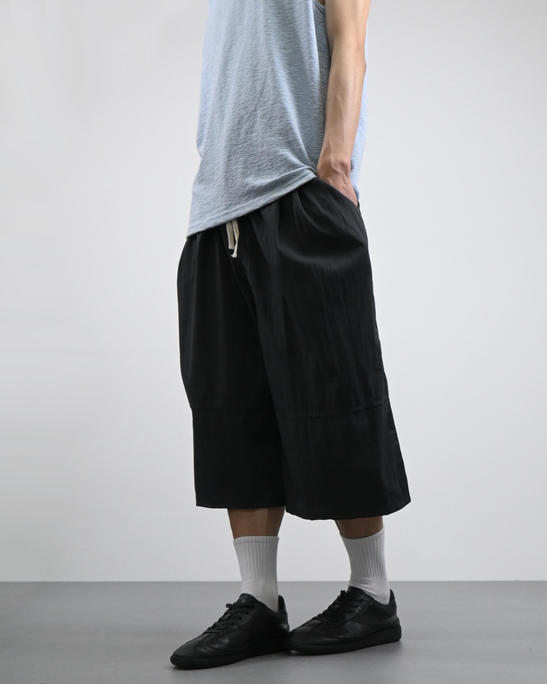 one tuck pigment bermuda sweatpants 복제