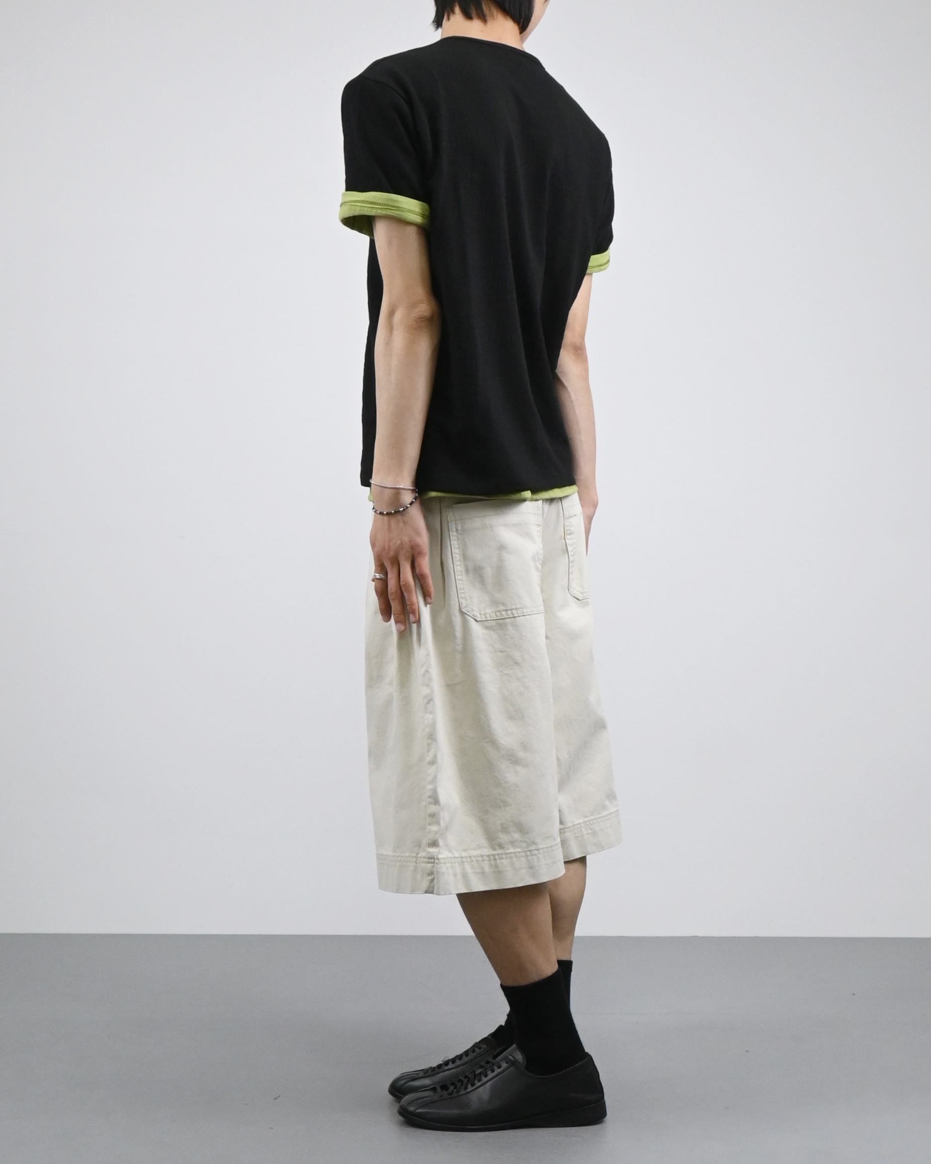 pigment two tuck bermuda cotton pants