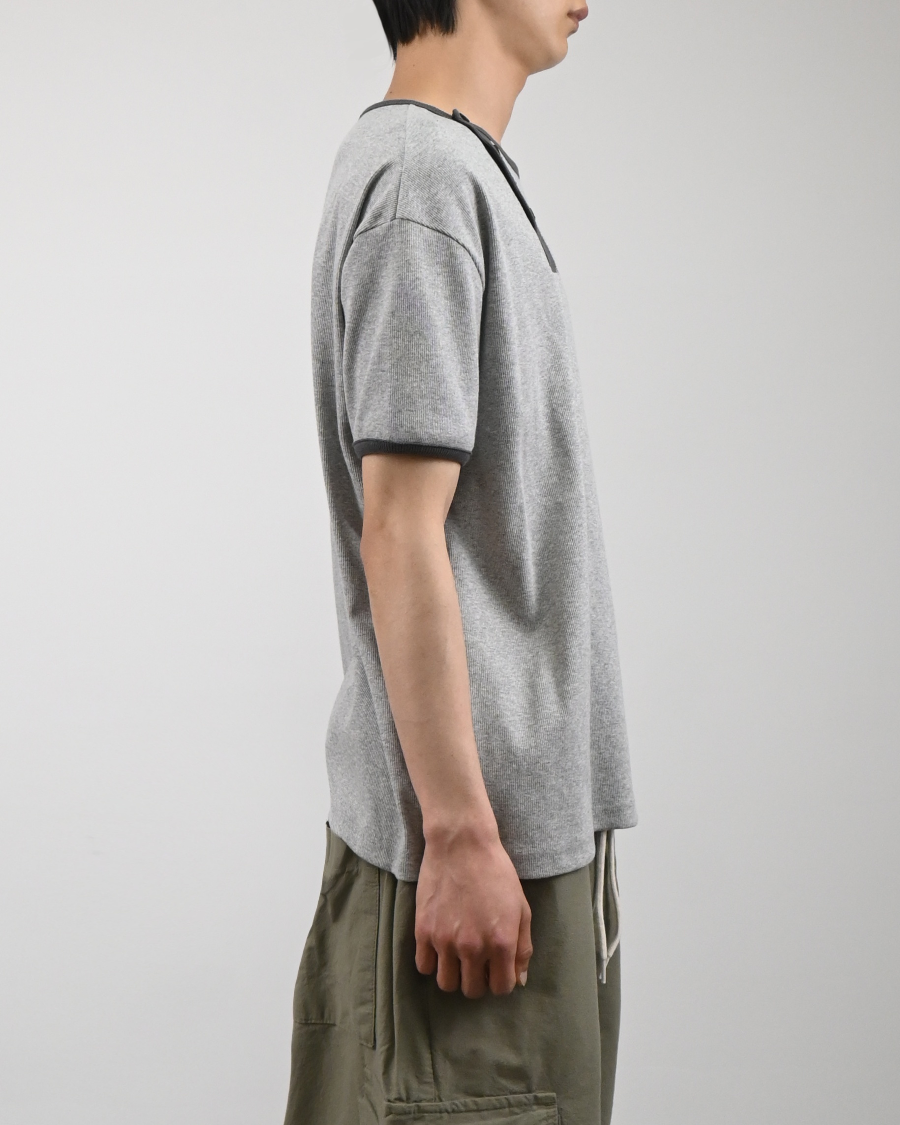 offset henley neck ringer half t-shirt